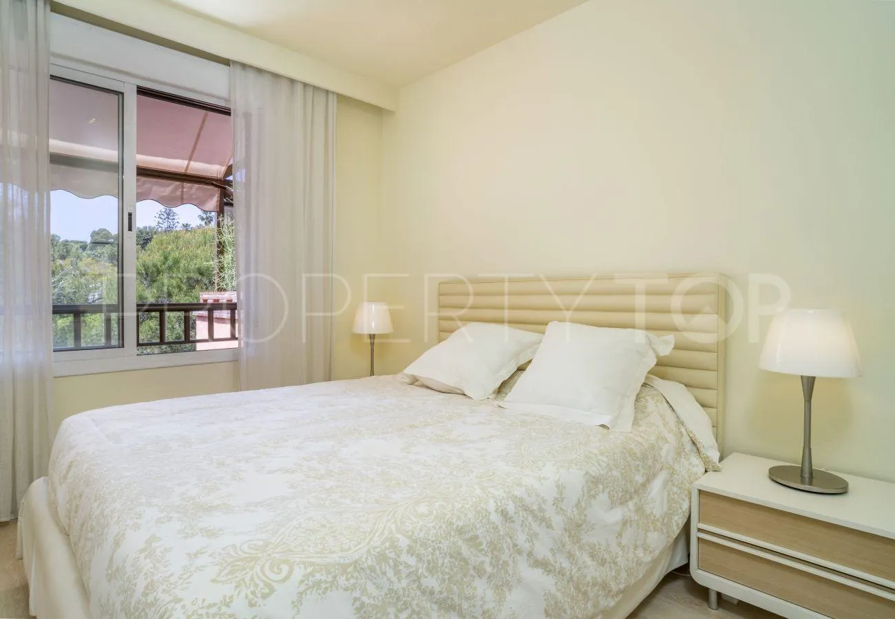 For sale apartment with 3 bedrooms in Costa Nagüeles III