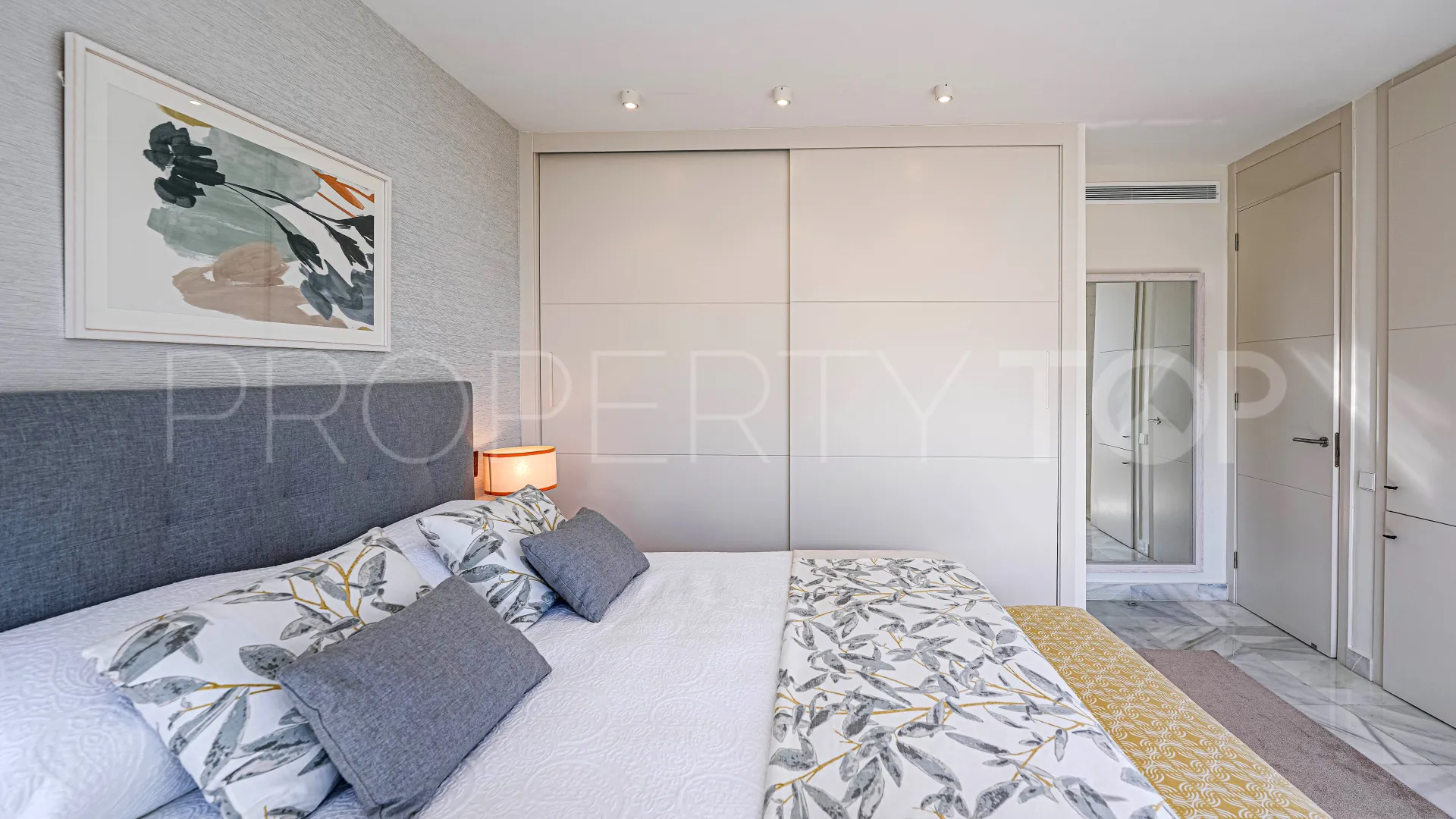 Marbella Centro, atico duplex a la venta