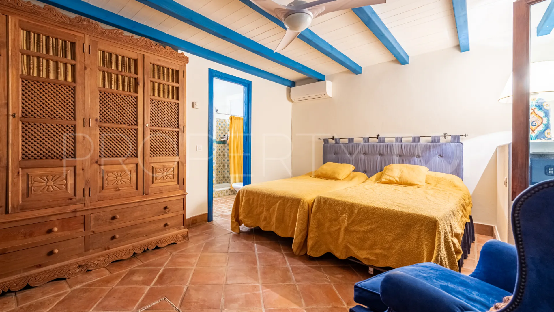 Villa for sale in Benahavis Centro