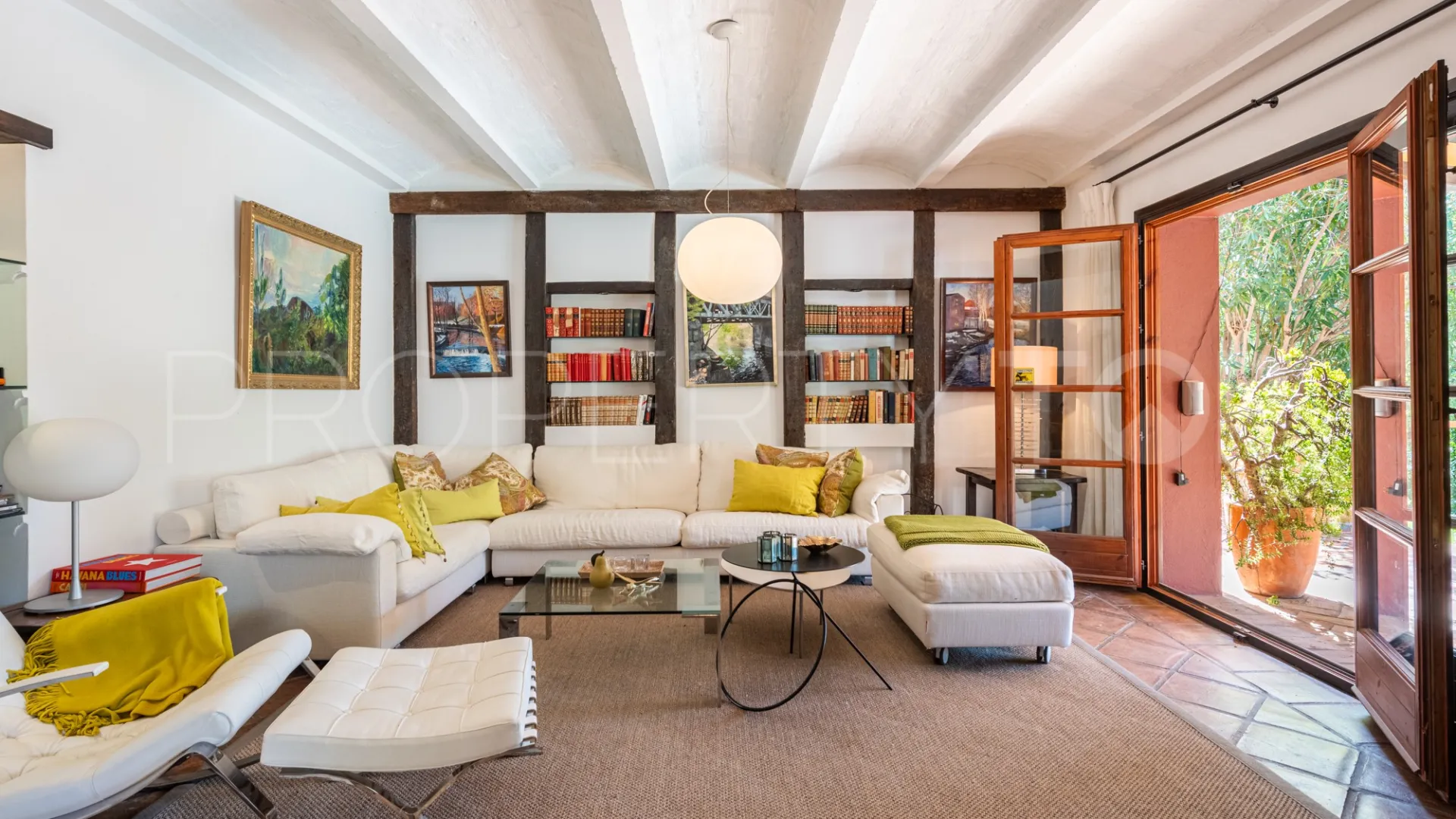 4 bedrooms villa for sale in Paraiso Medio