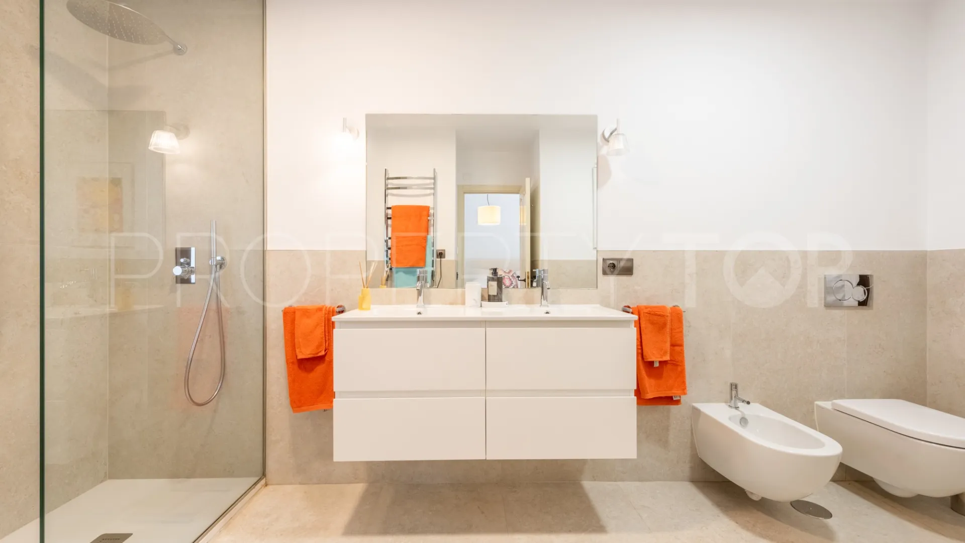 4 bedrooms villa for sale in Paraiso Medio