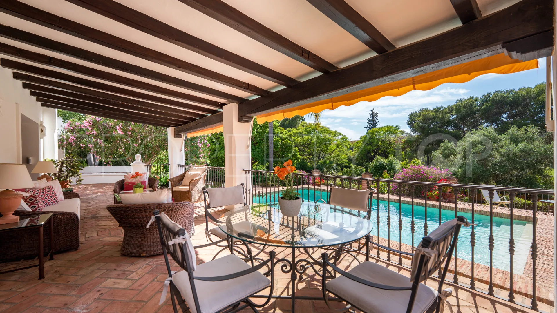 4 bedrooms villa for sale in Paraiso Medio