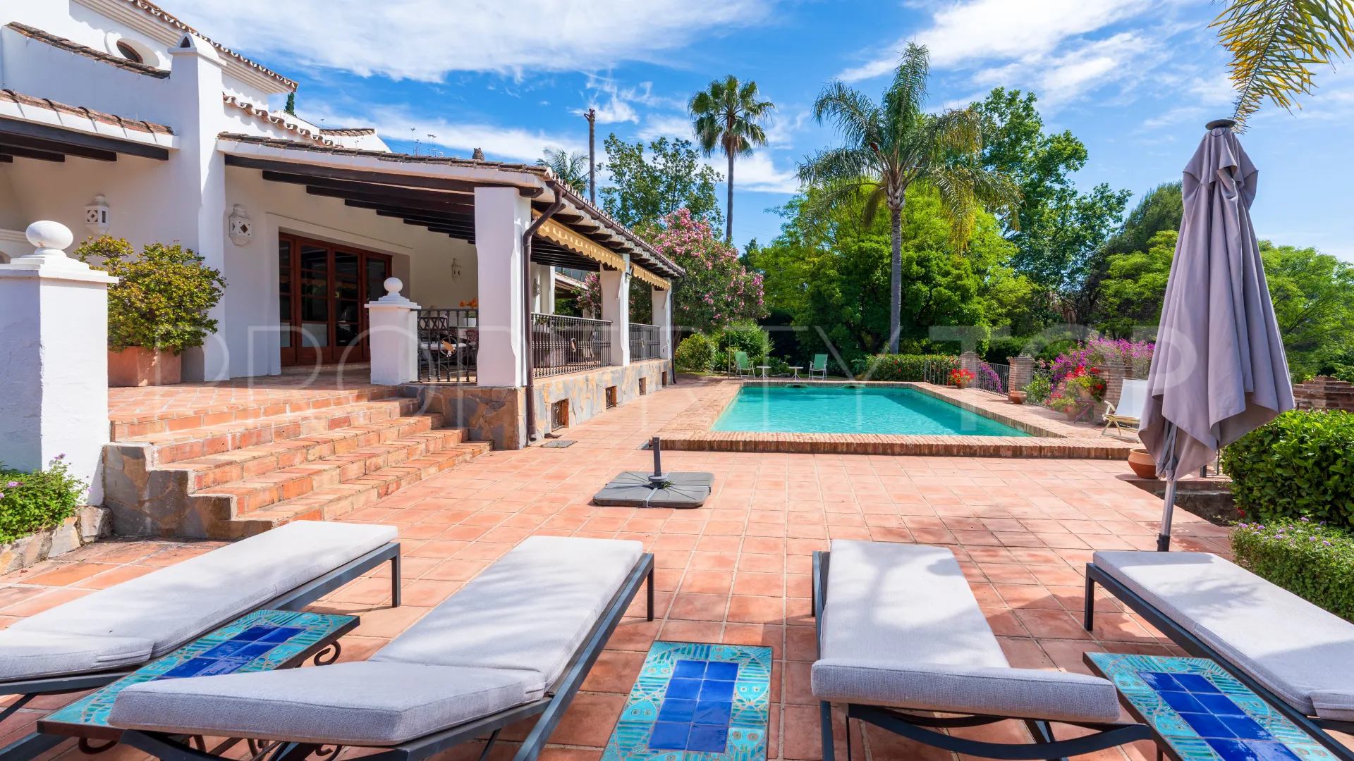 4 bedrooms villa for sale in Paraiso Medio