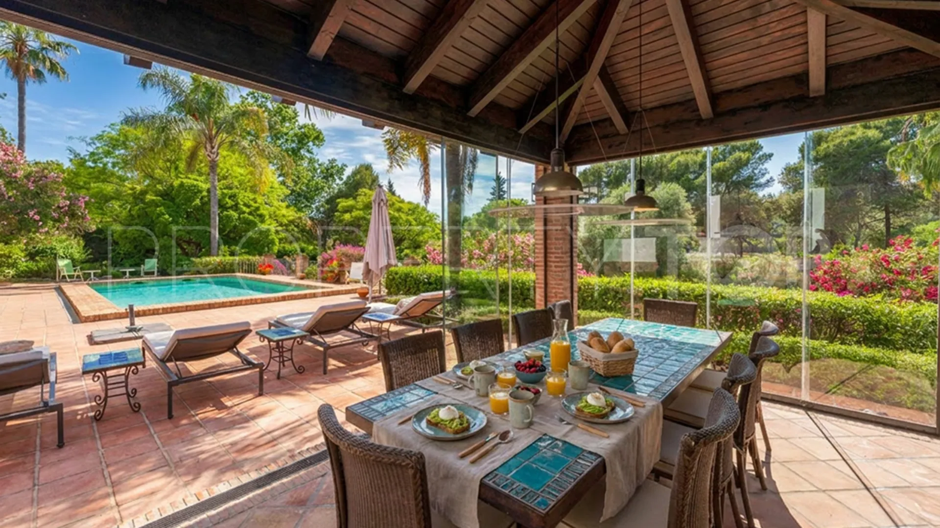 4 bedrooms villa for sale in Paraiso Medio