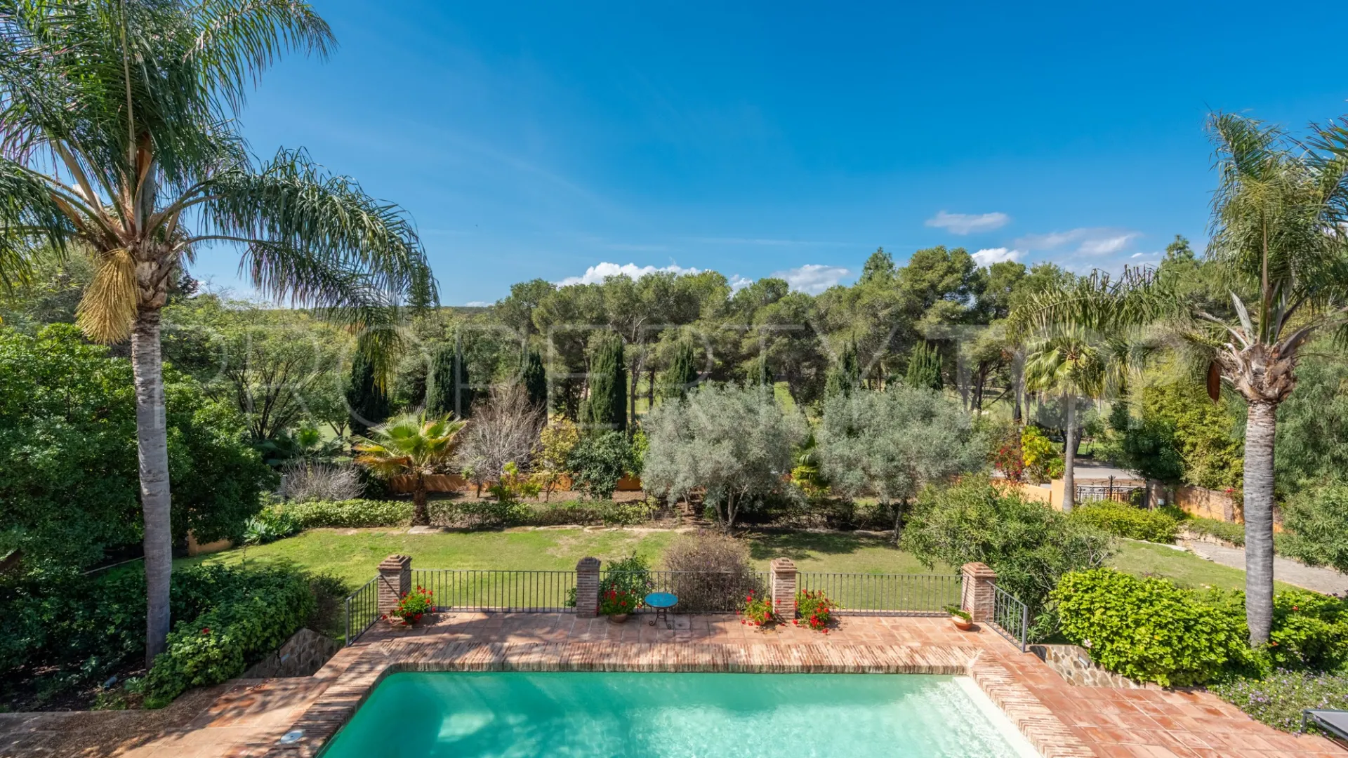 4 bedrooms villa for sale in Paraiso Medio