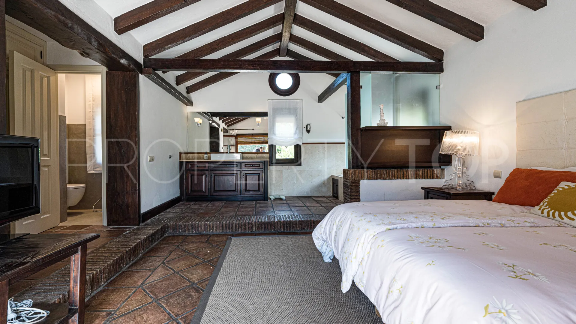 4 bedrooms villa for sale in Paraiso Medio