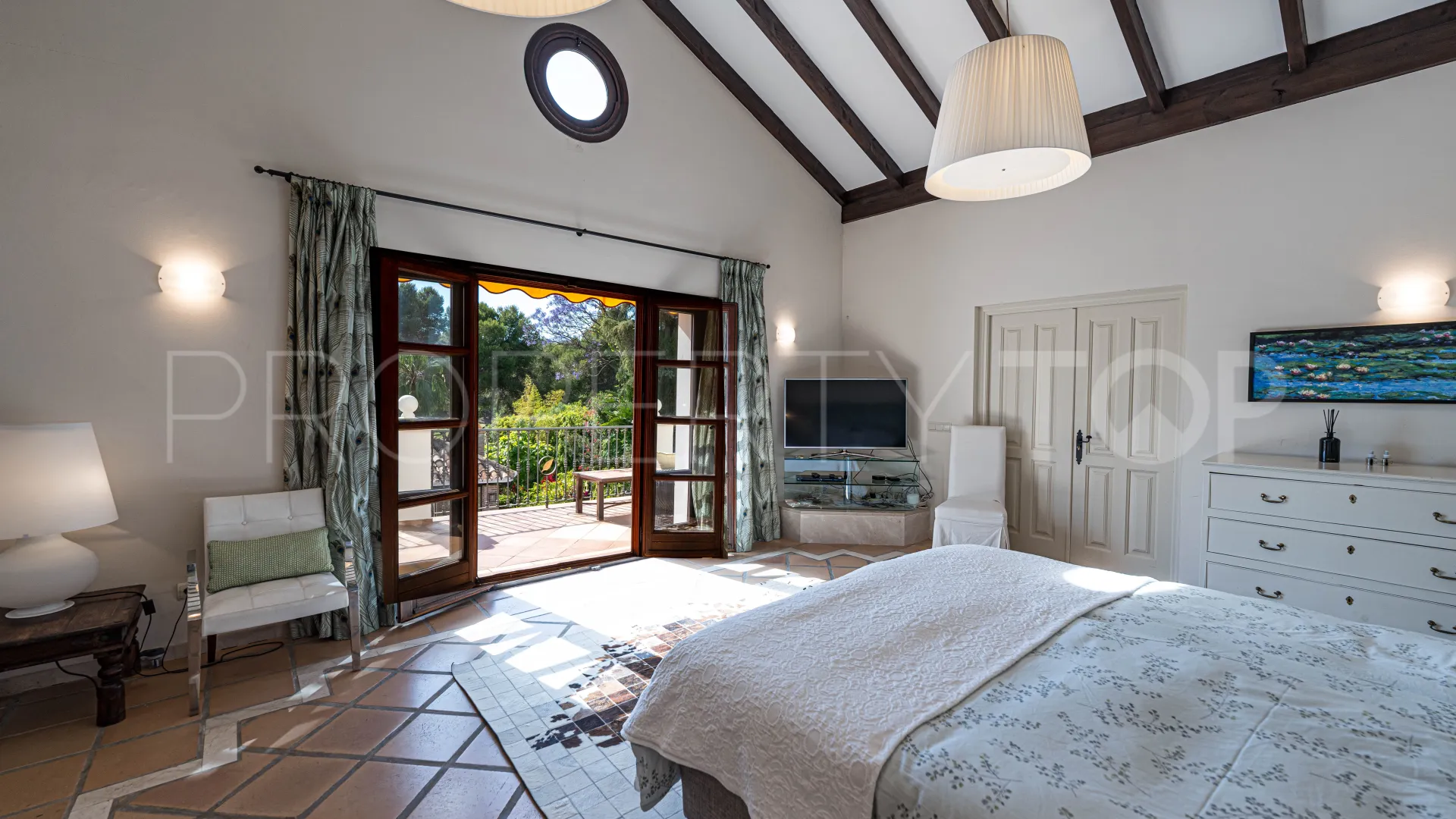 4 bedrooms villa for sale in Paraiso Medio