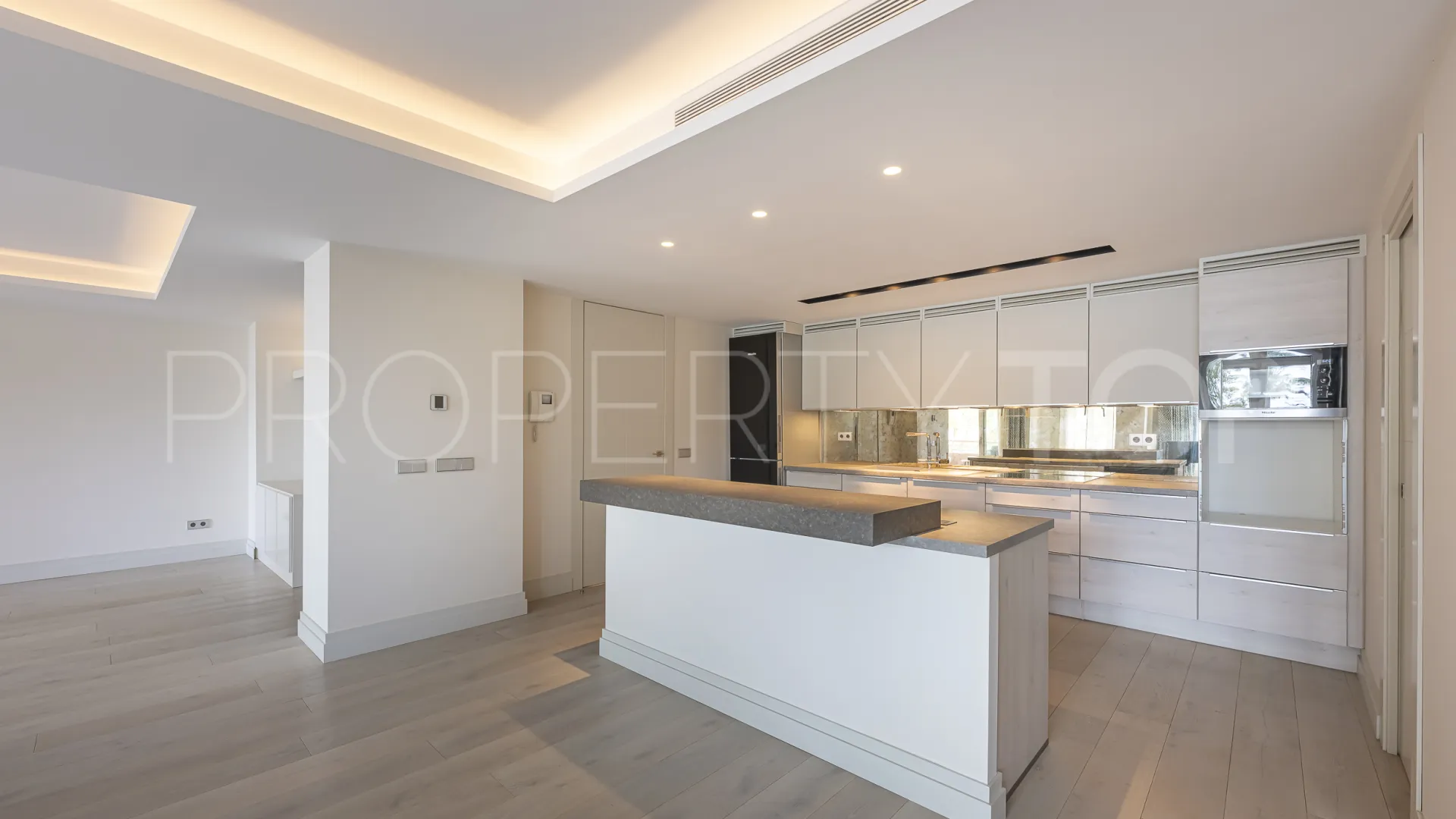 Marbella Centro, apartamento en venta