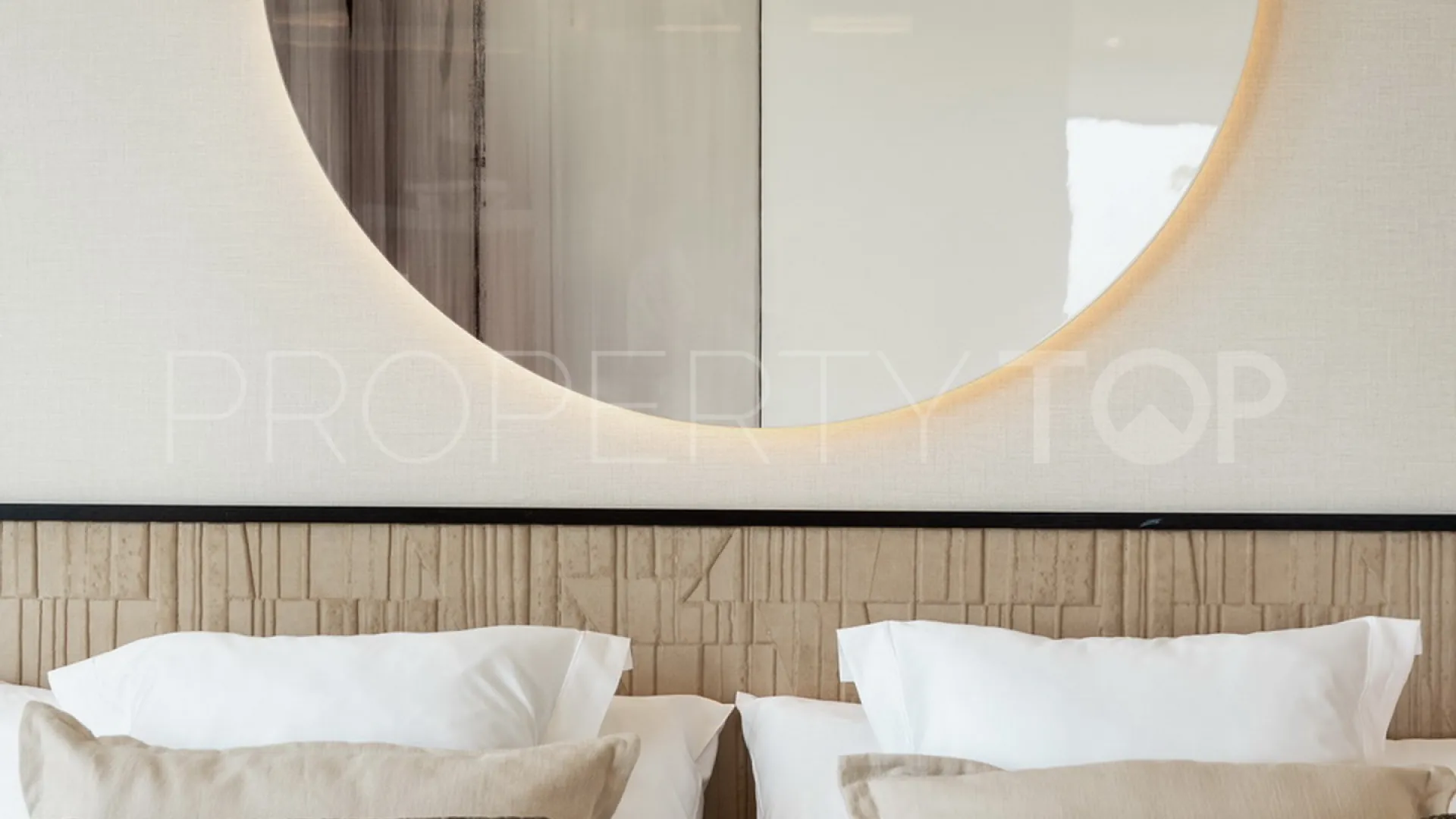 Apartamento en venta con 3 dormitorios en Rocio de Nagüeles