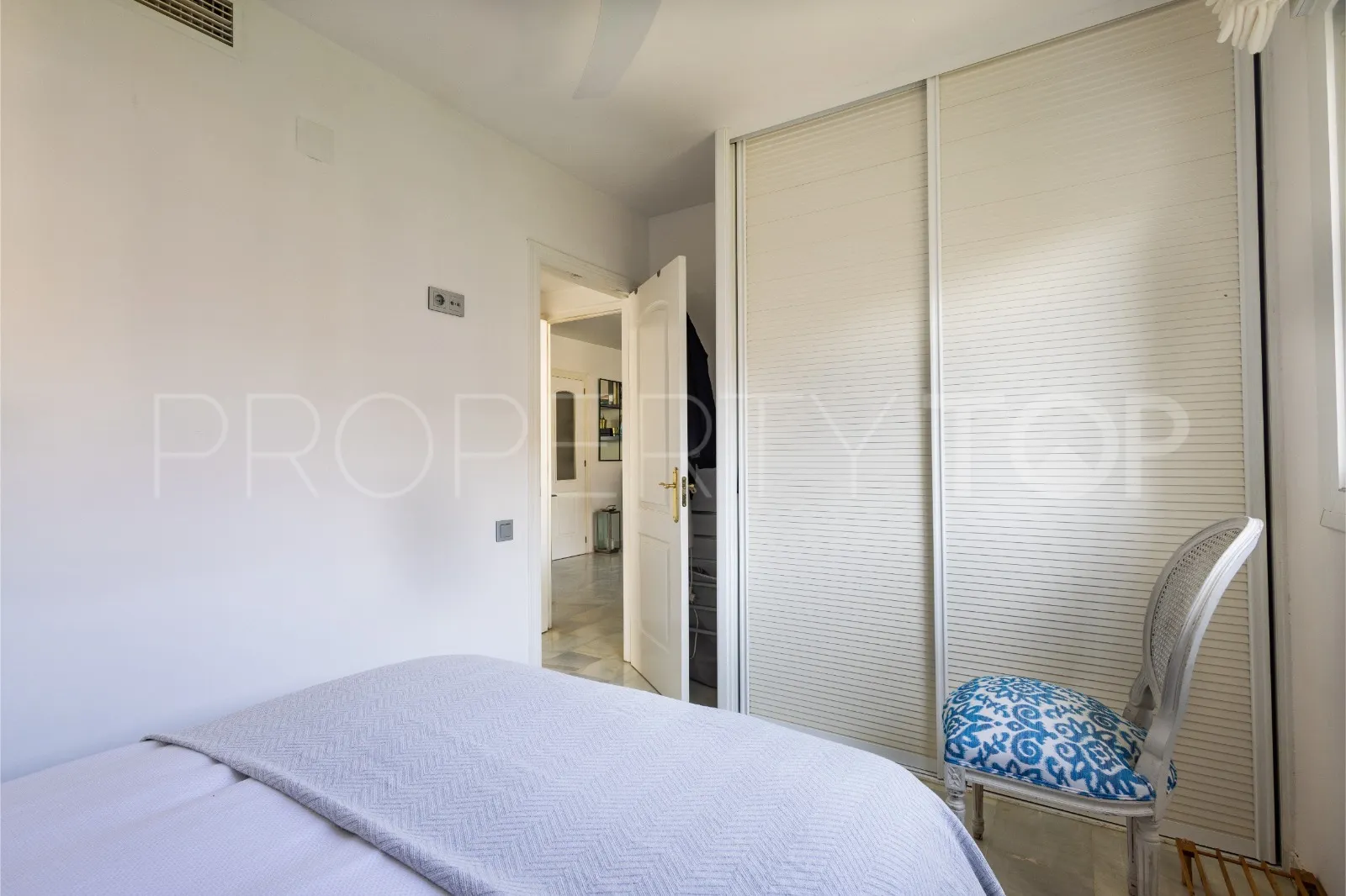 Ático en venta en Marbella Ciudad de 2 dormitorios