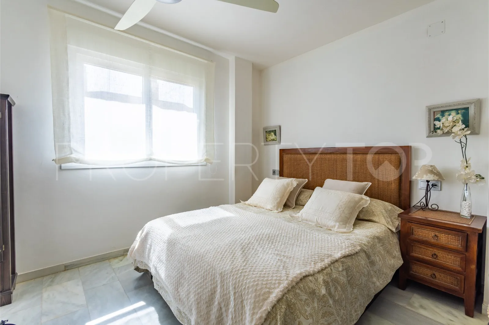 Ático en venta en Marbella Ciudad de 2 dormitorios