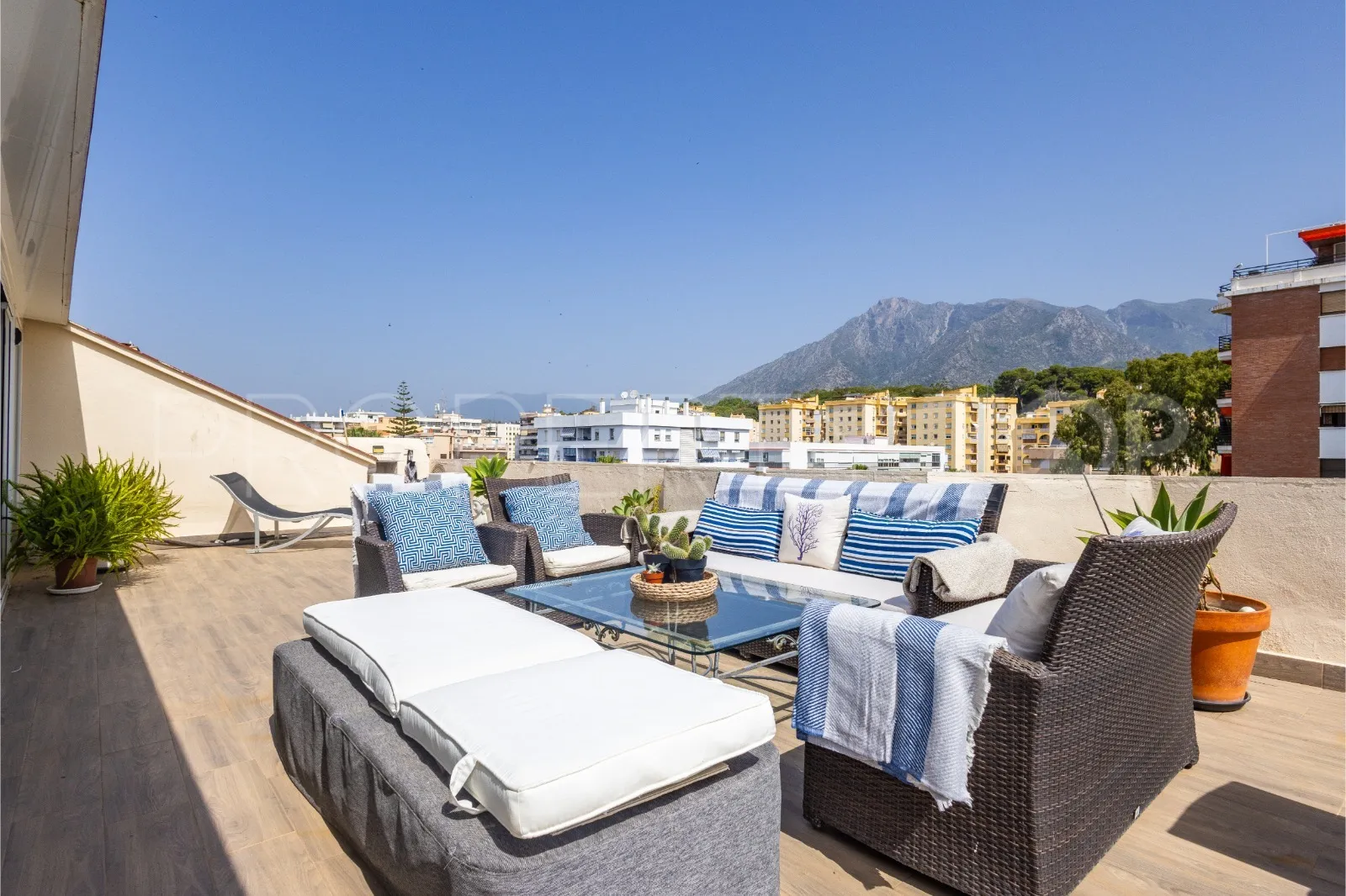 Ático en venta en Marbella Ciudad de 2 dormitorios