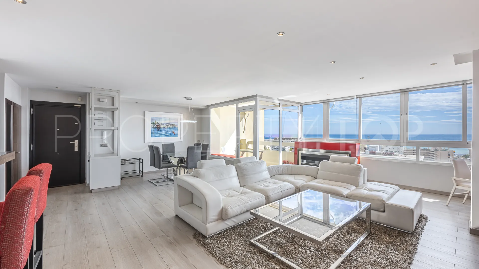 Marbella Ciudad, Ático de 3 dormitorios en venta