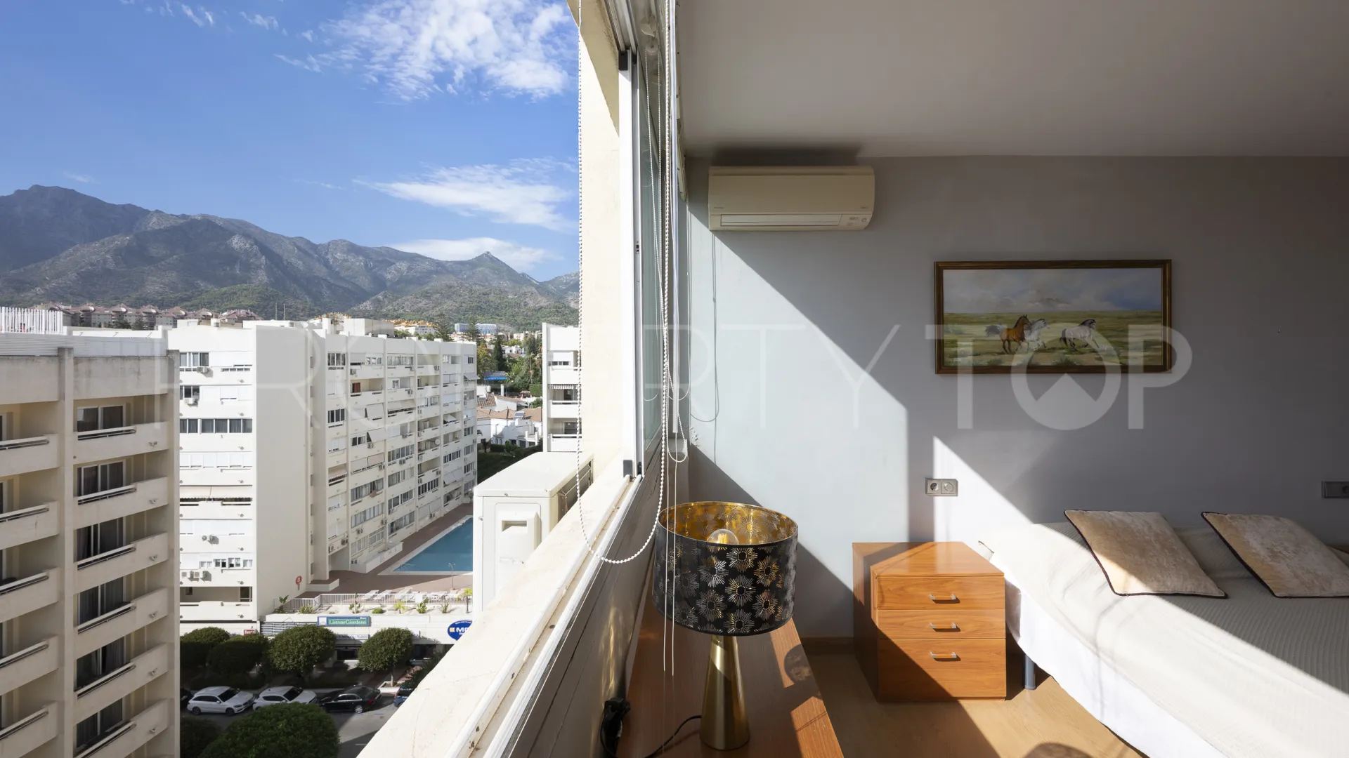 Marbella Ciudad, Ático de 3 dormitorios en venta