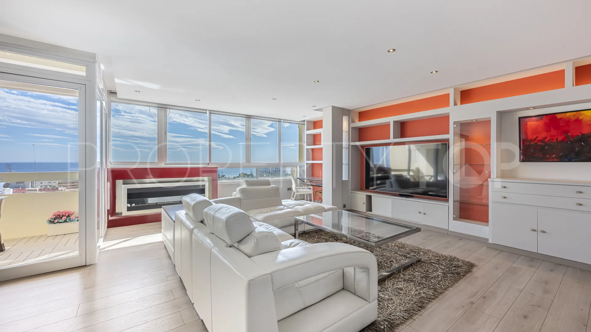 Marbella Ciudad, Ático de 3 dormitorios en venta