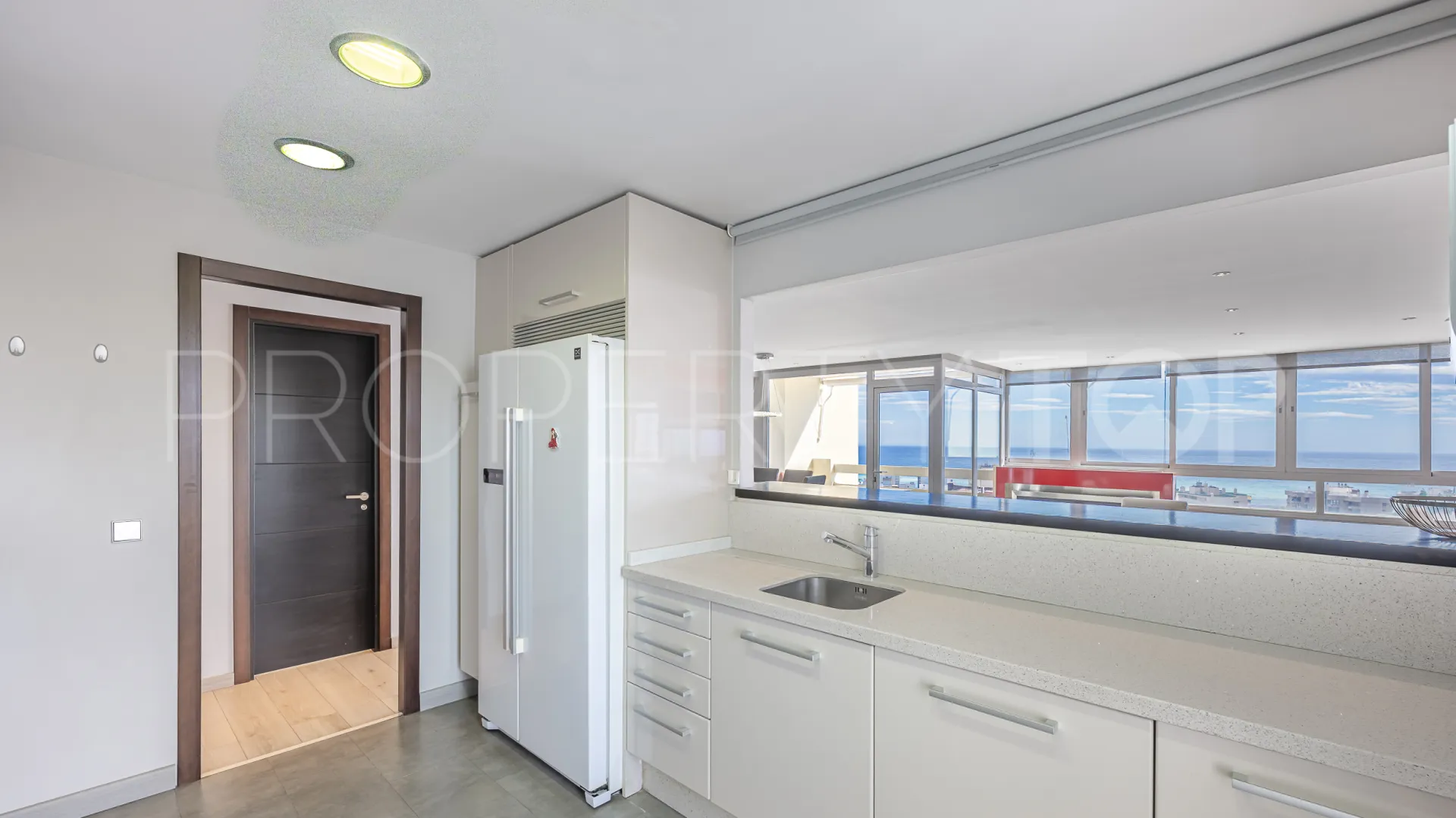 Marbella Ciudad, Ático de 3 dormitorios en venta