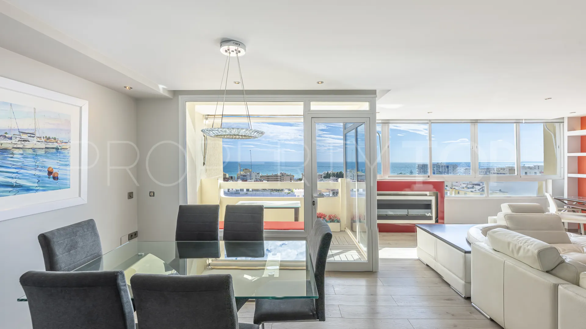 Marbella Ciudad, Ático de 3 dormitorios en venta