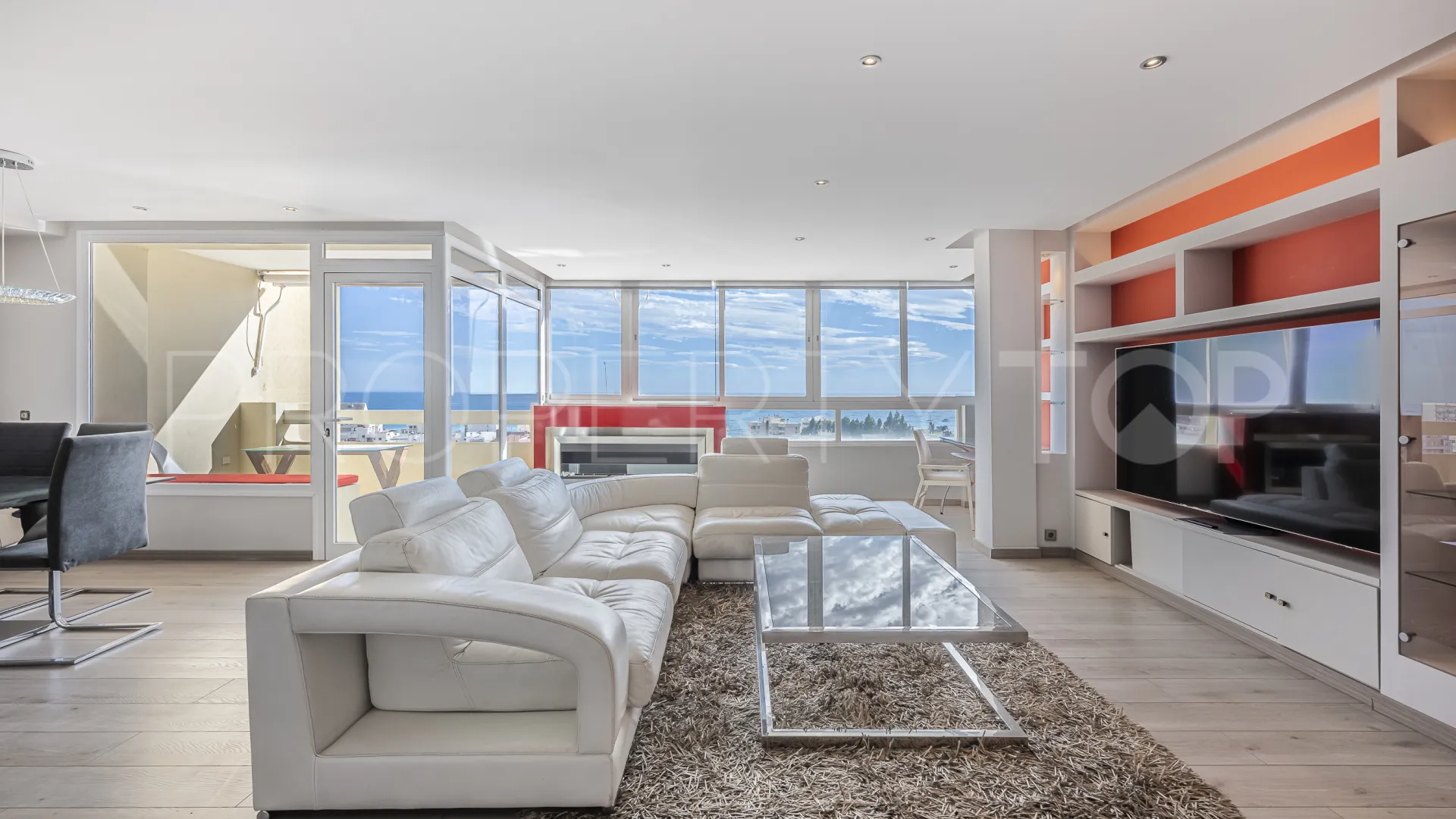 Marbella Ciudad, Ático de 3 dormitorios en venta