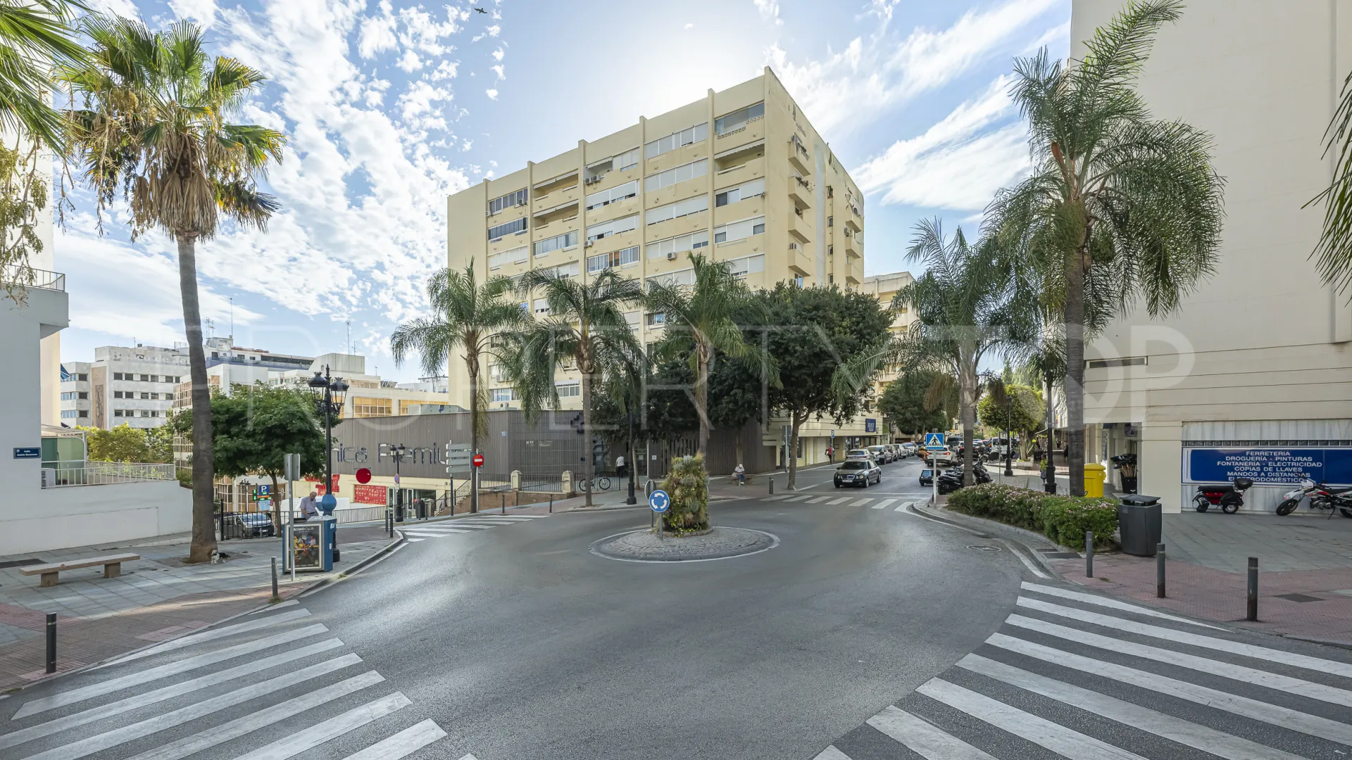 Marbella Ciudad, Ático de 3 dormitorios en venta