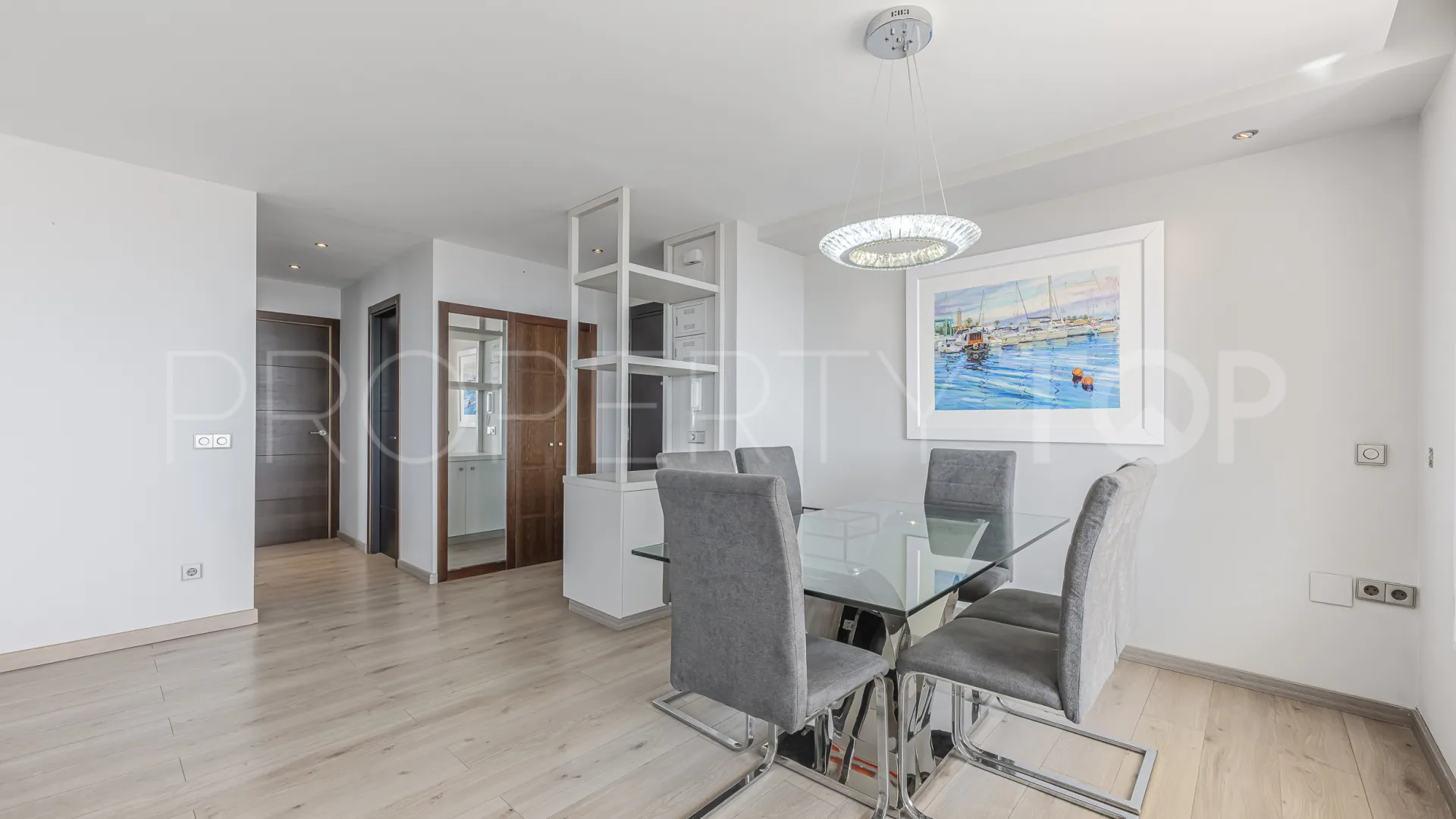 Marbella Ciudad, Ático de 3 dormitorios en venta