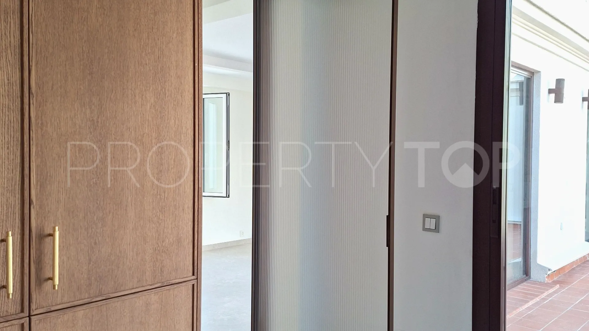Monte Sancha, Ático de 2 dormitorios a la venta