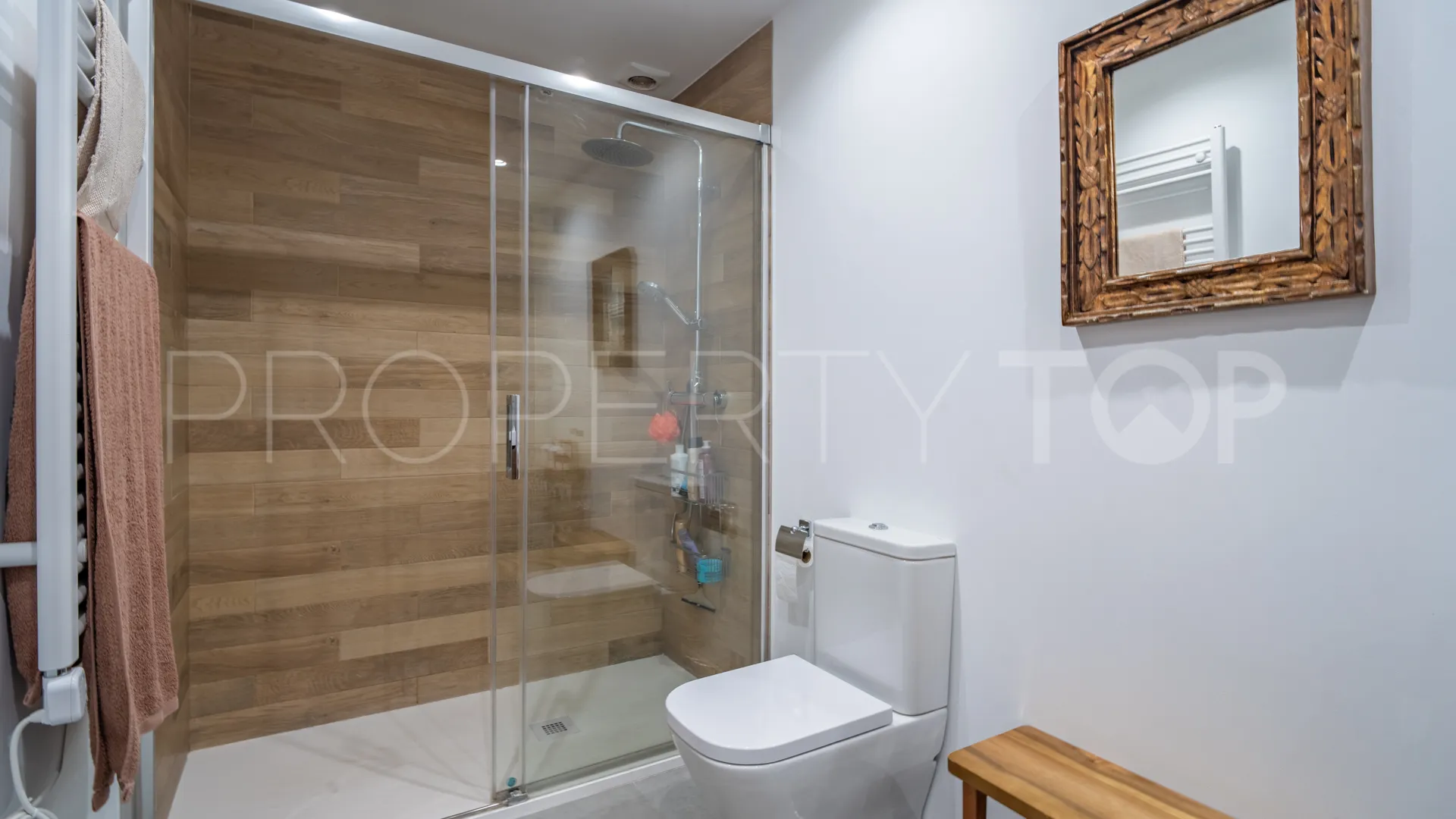 Malaga, duplex planta baja en venta con 4 dormitorios
