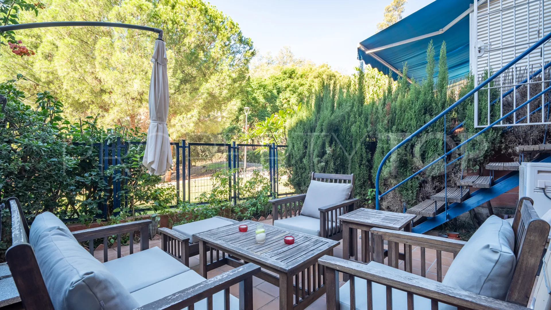 Malaga, duplex planta baja en venta con 4 dormitorios
