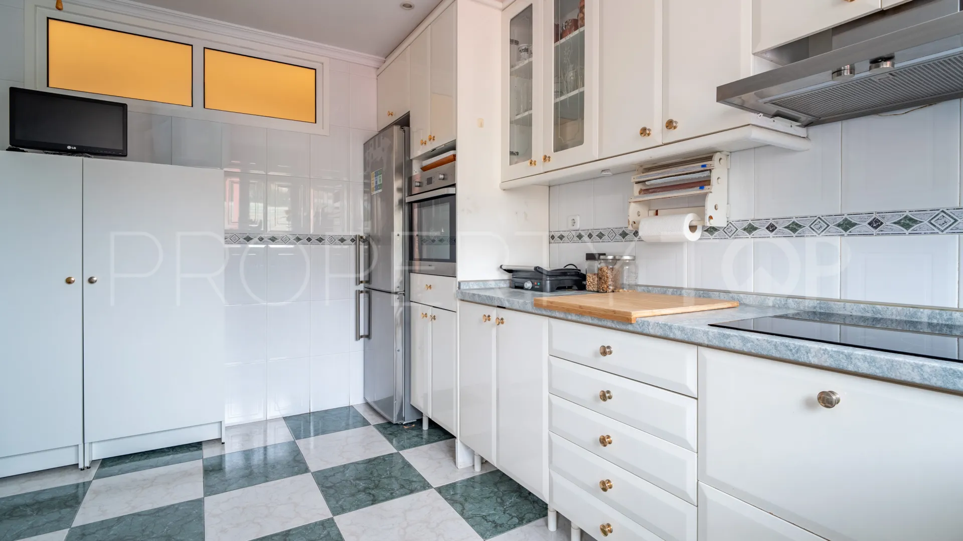 4 bedrooms apartment for sale in El Limonar