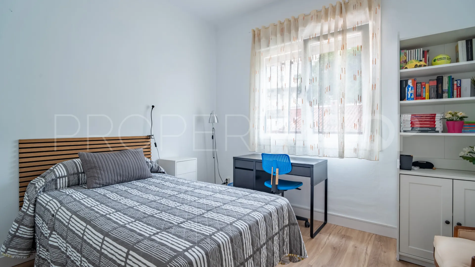4 bedrooms apartment for sale in El Limonar