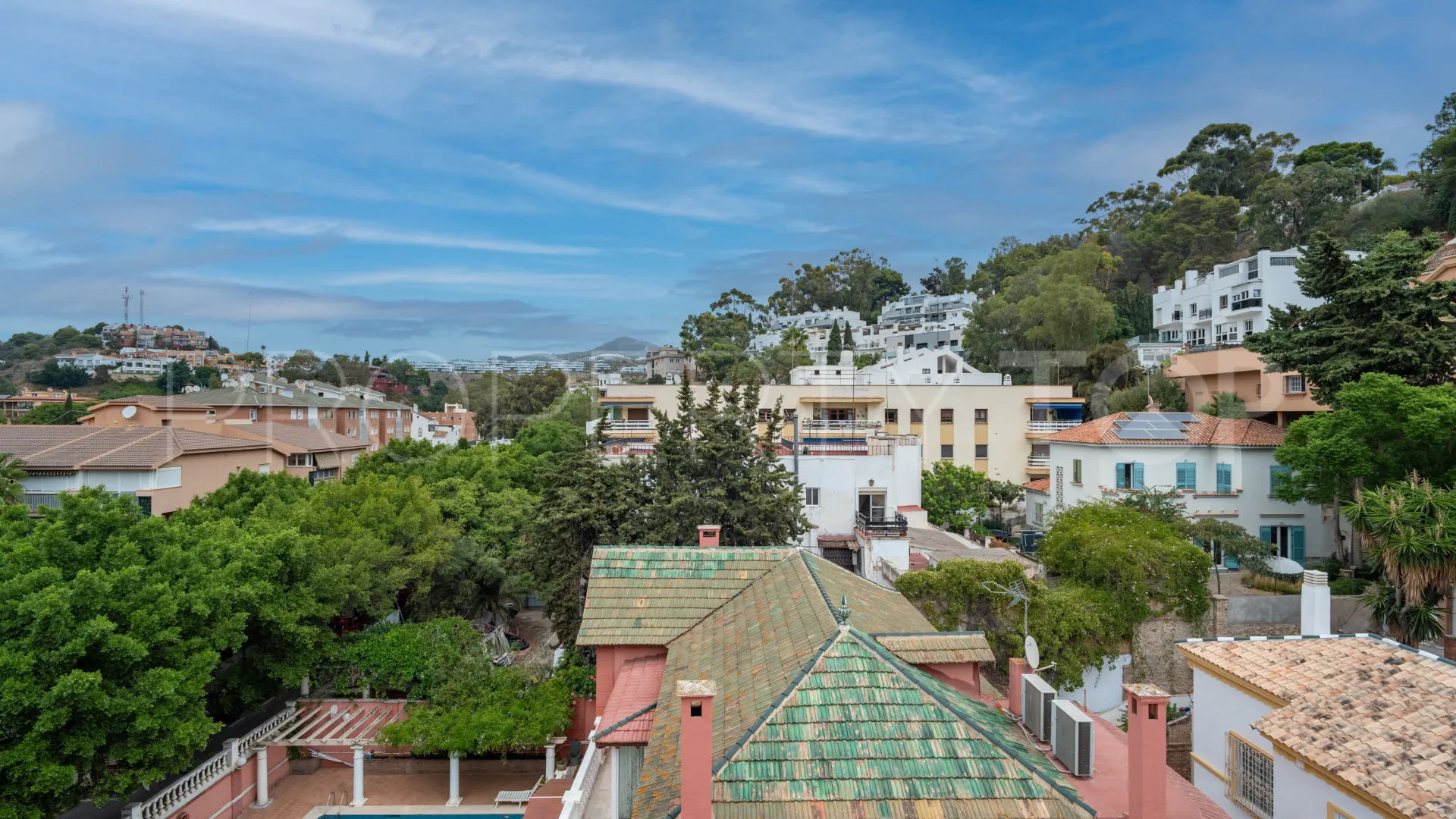 4 bedrooms apartment for sale in El Limonar