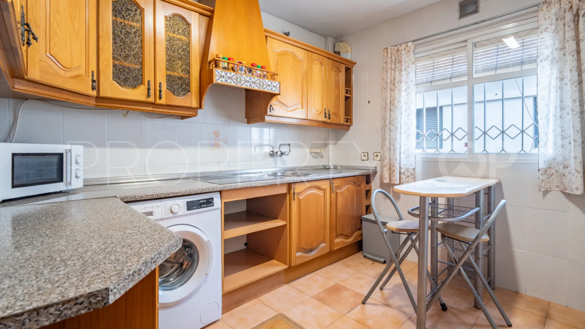 For sale apartment in Pedregalejo