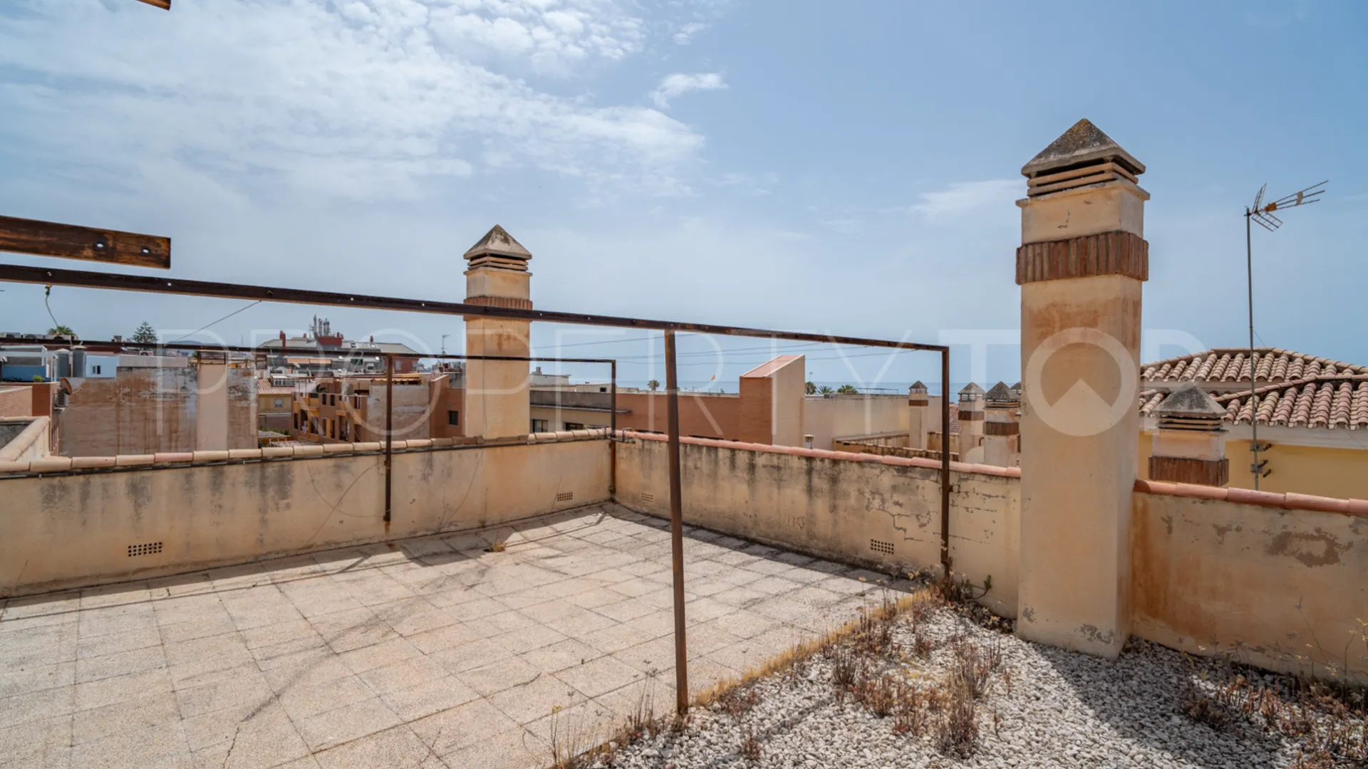 For sale apartment in Pedregalejo