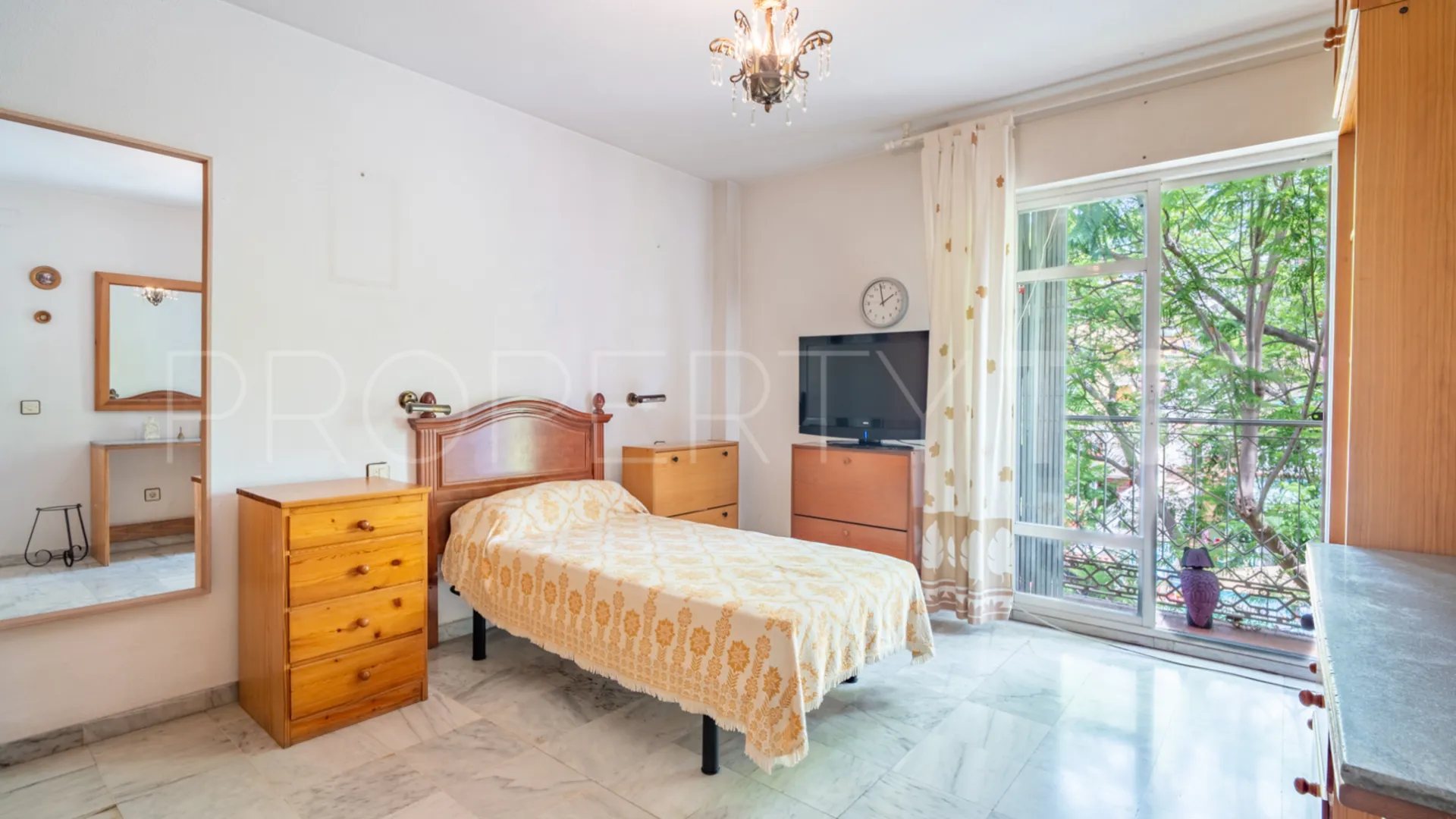 For sale apartment in Pedregalejo