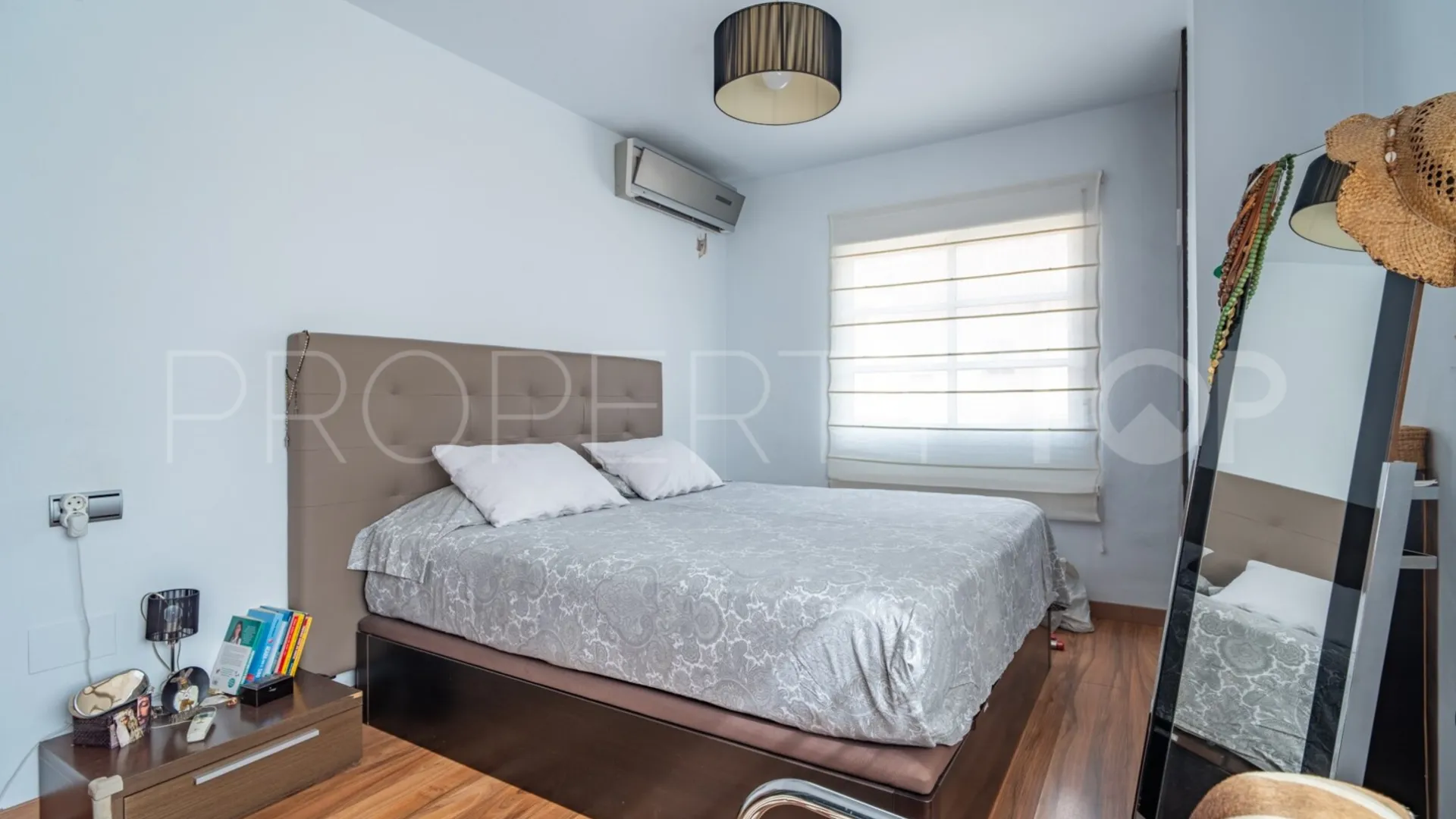 Buy semi detached house in Cartama