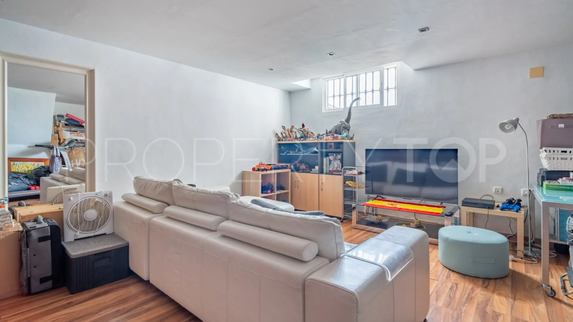 Buy semi detached house in Cartama