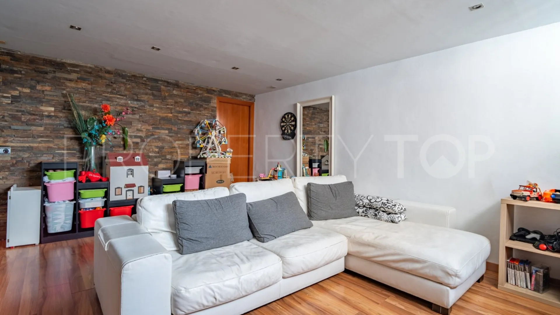 Buy semi detached house in Cartama