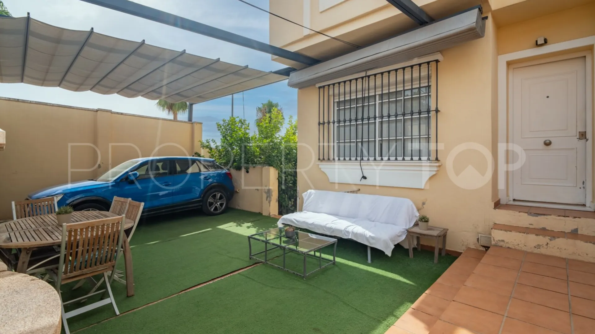 Buy semi detached house in Cartama