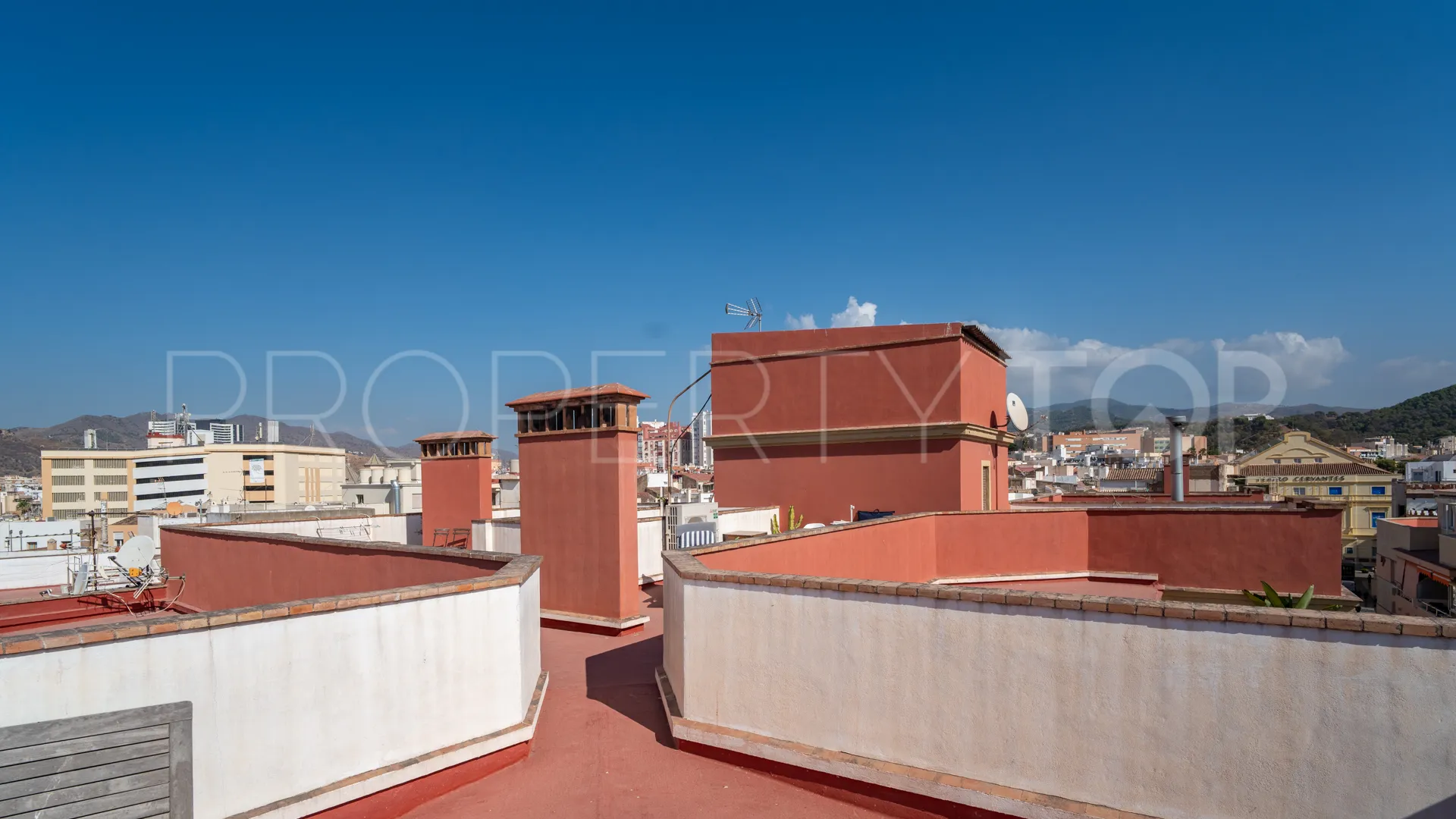 Comprar piso en Centro Histórico de 3 dormitorios
