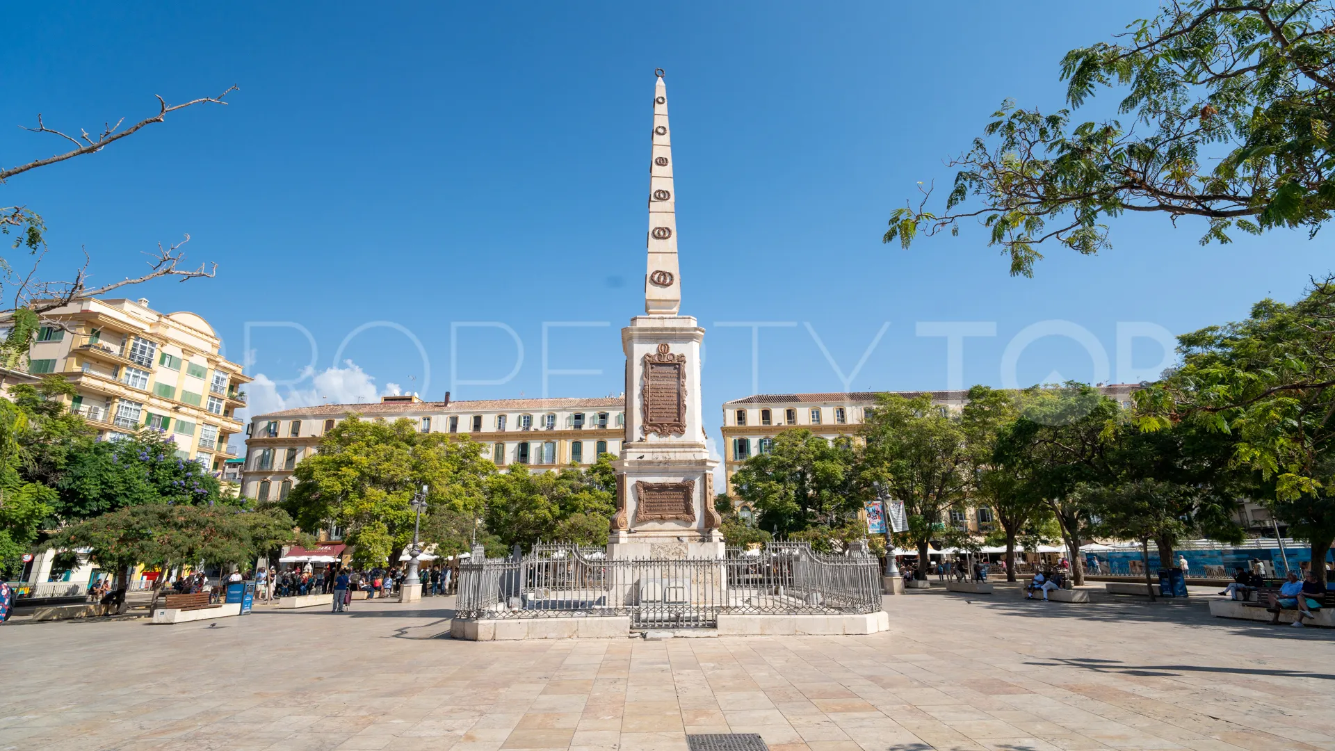 Comprar piso en Centro Histórico de 3 dormitorios