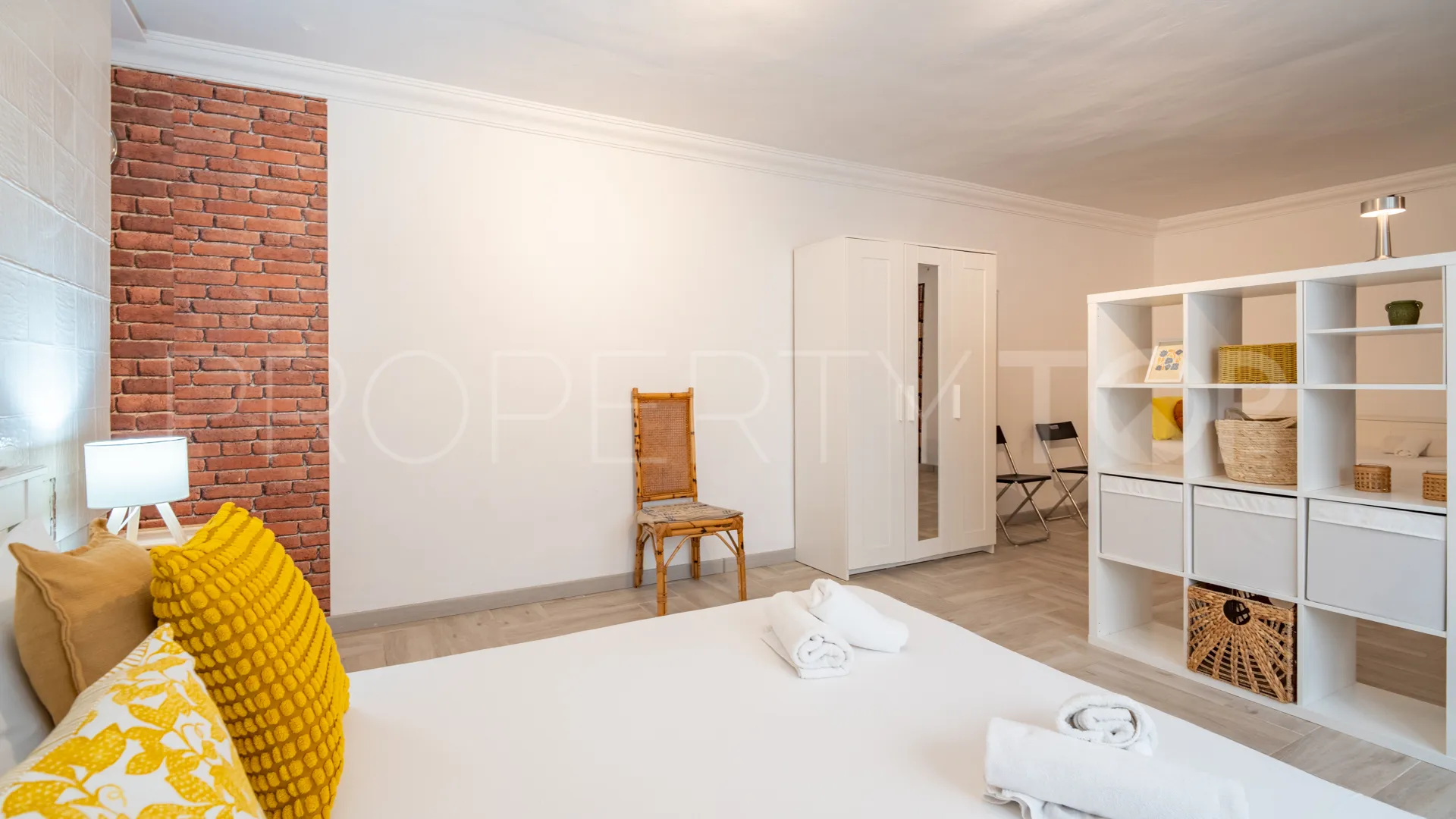 Comprar piso en Centro Histórico de 3 dormitorios
