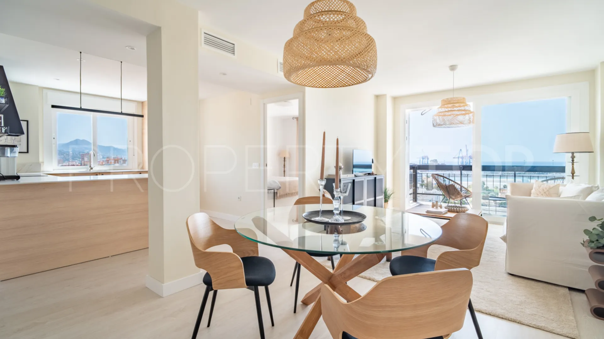 Huelin 4 bedrooms penthouse for sale