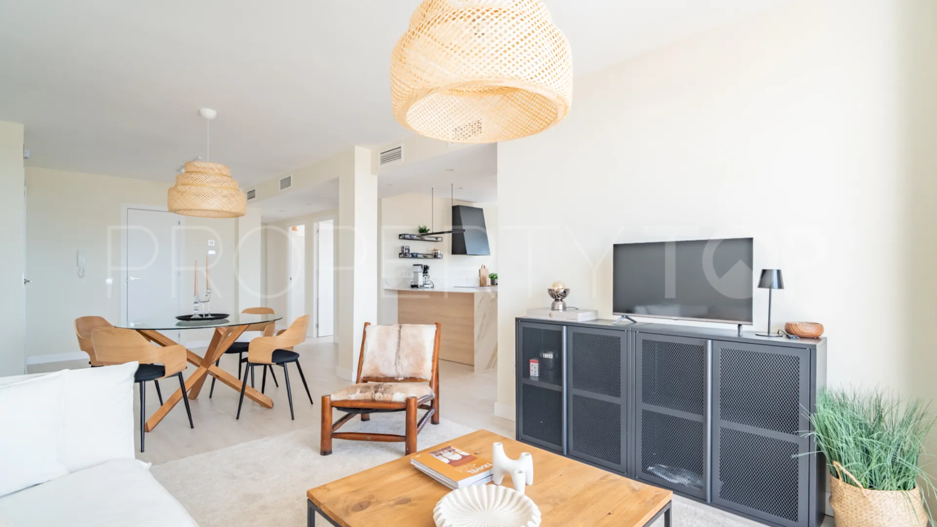 Huelin 4 bedrooms penthouse for sale