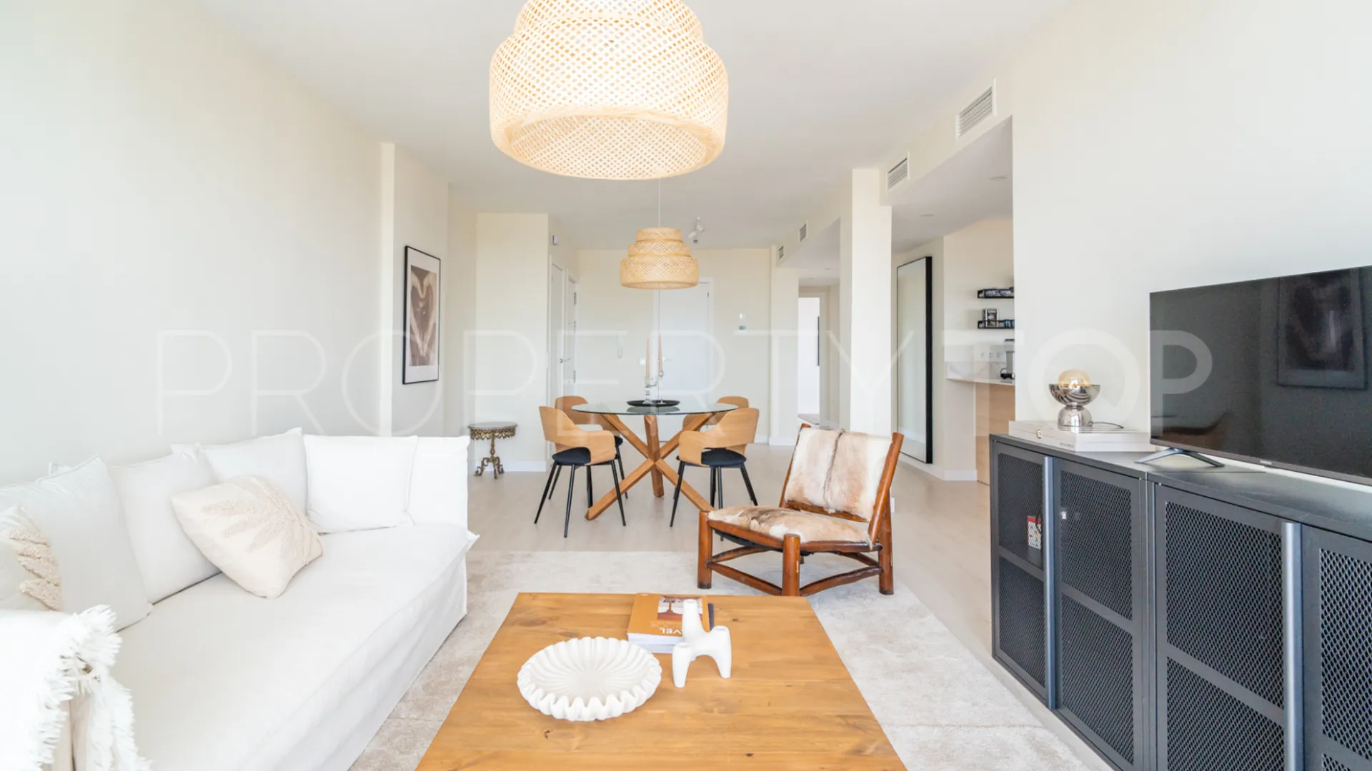 Huelin 4 bedrooms penthouse for sale