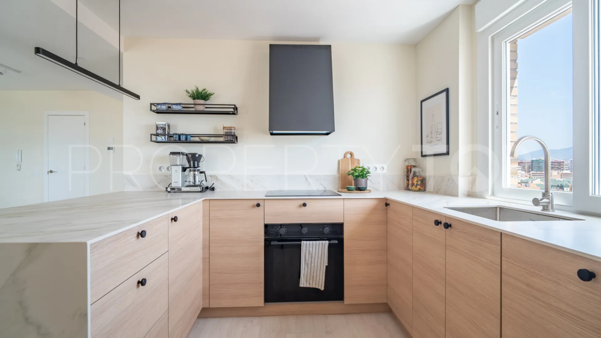 Huelin 4 bedrooms penthouse for sale