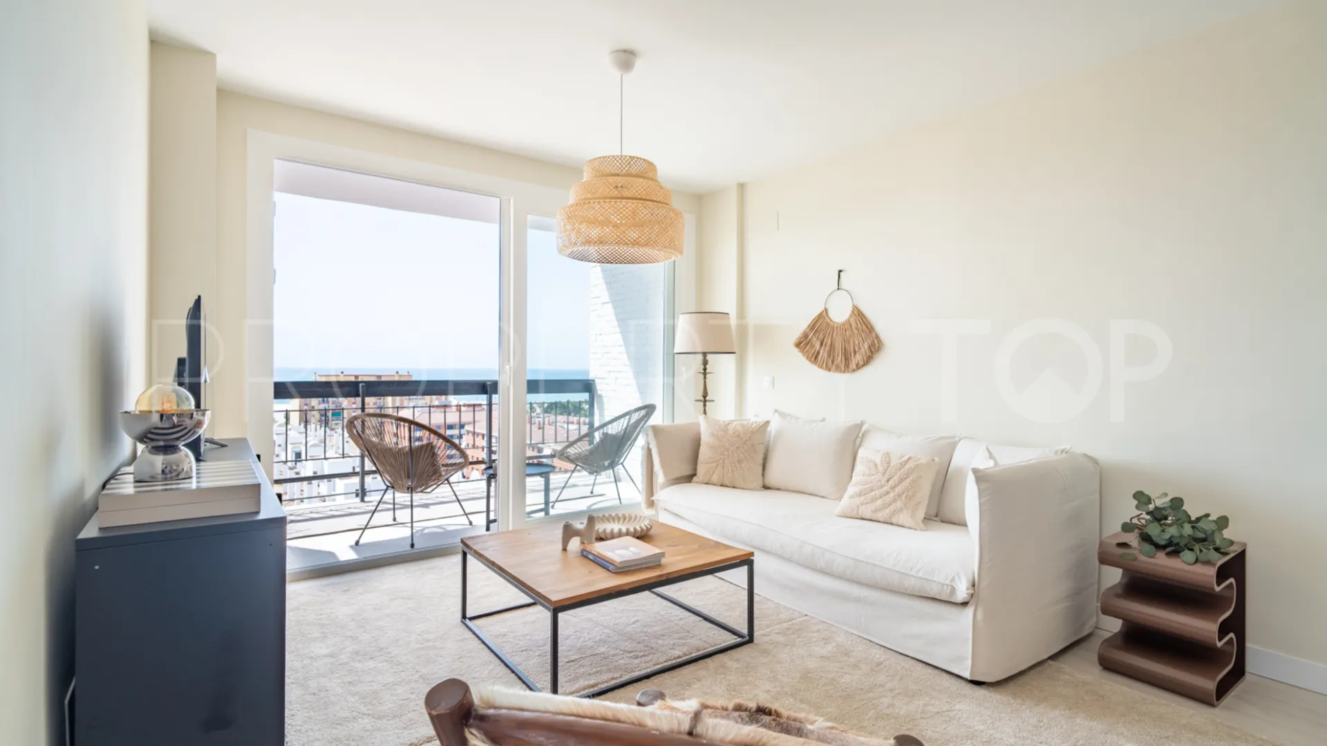 Huelin 4 bedrooms penthouse for sale