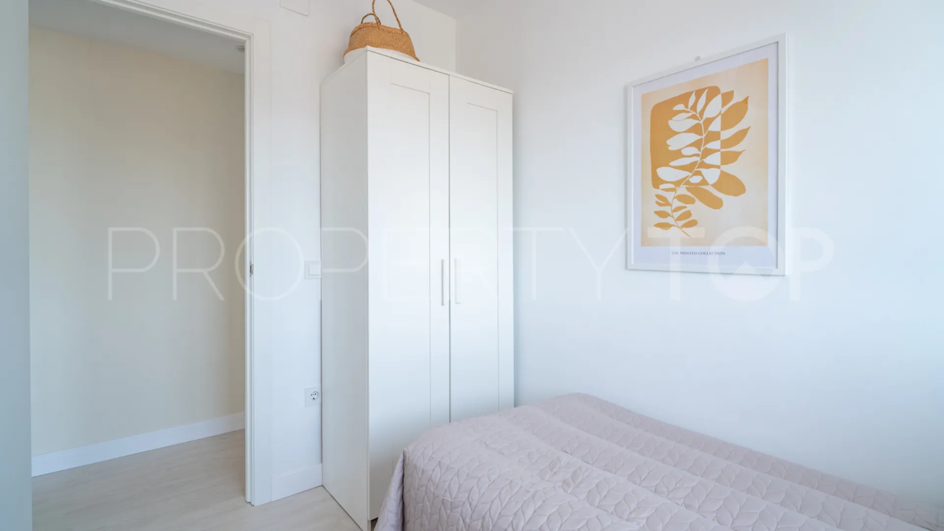 Huelin 4 bedrooms penthouse for sale