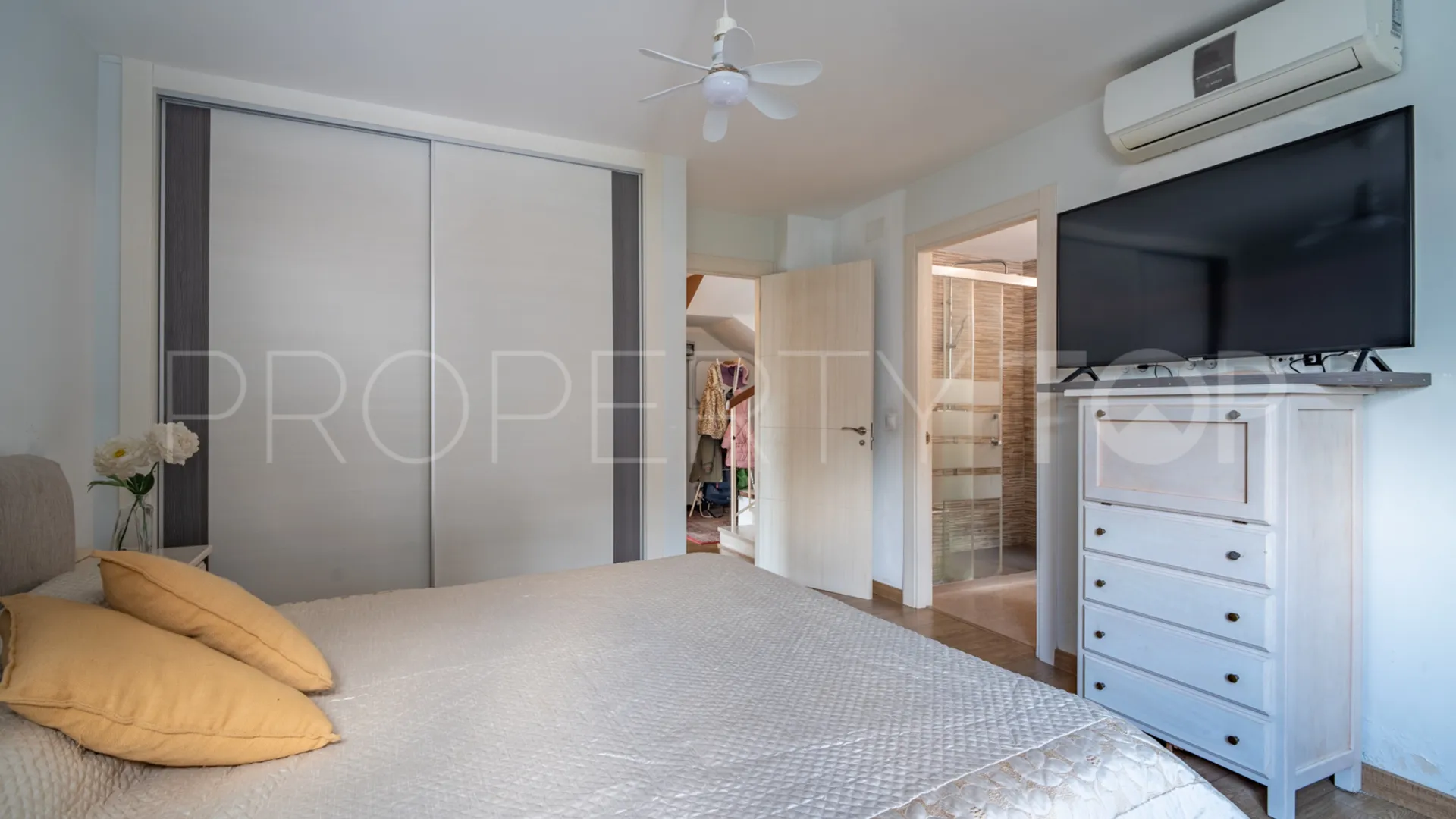 House for sale in El Candado with 7 bedrooms