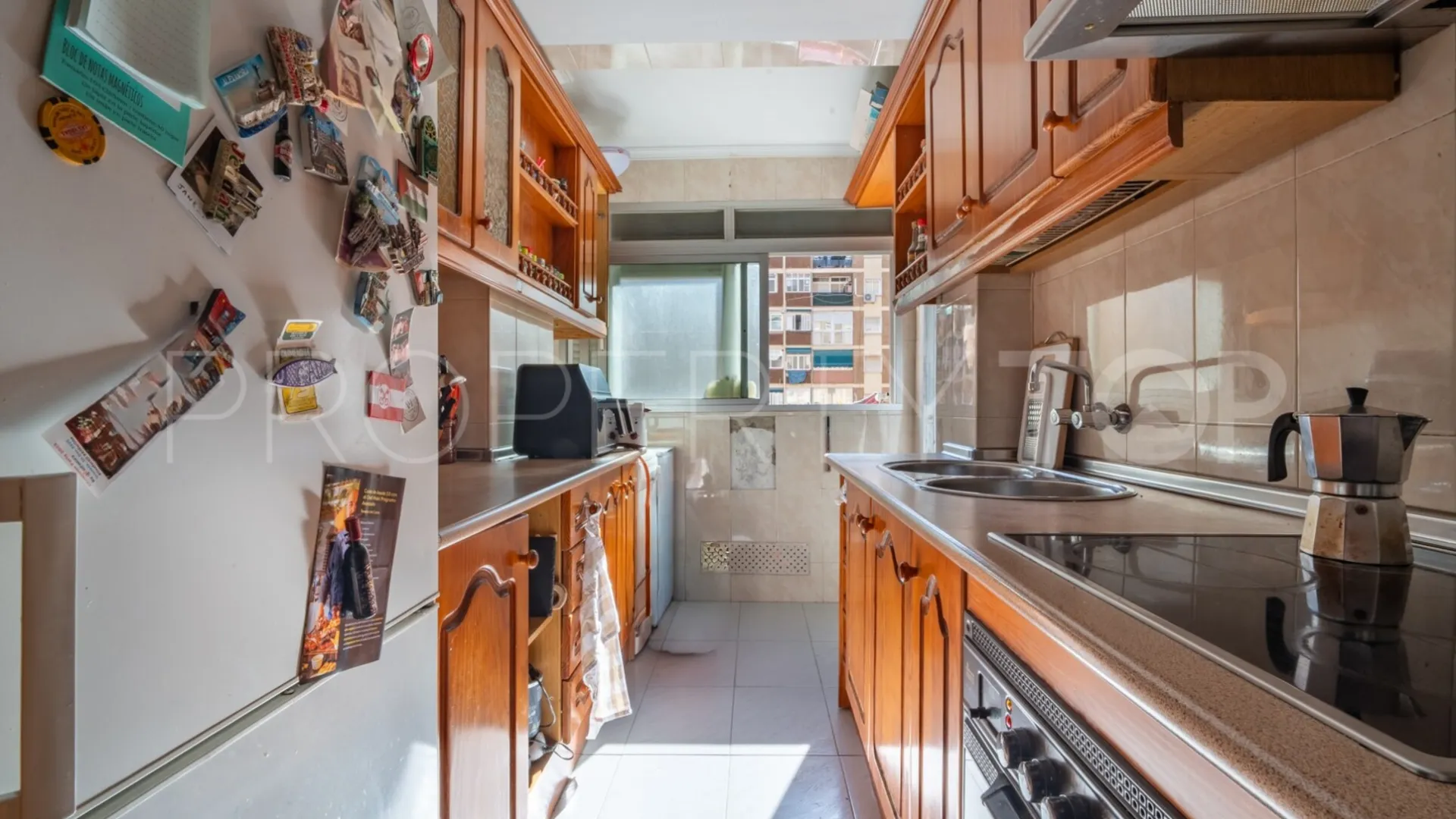 Apartamento en venta de 3 dormitorios en Huelin