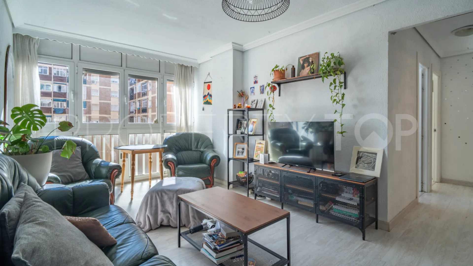 Apartamento en venta de 3 dormitorios en Huelin