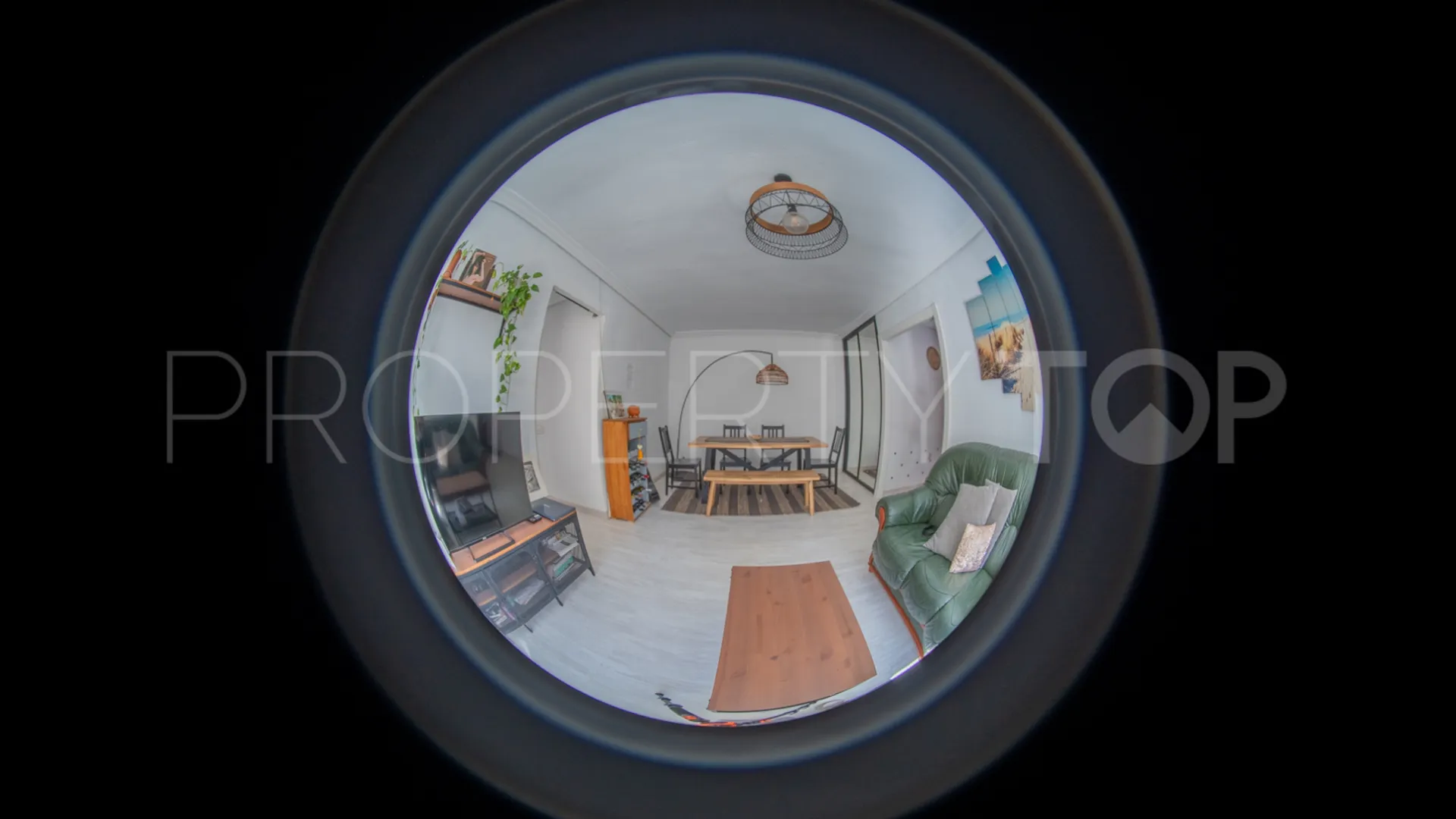Apartamento en venta de 3 dormitorios en Huelin